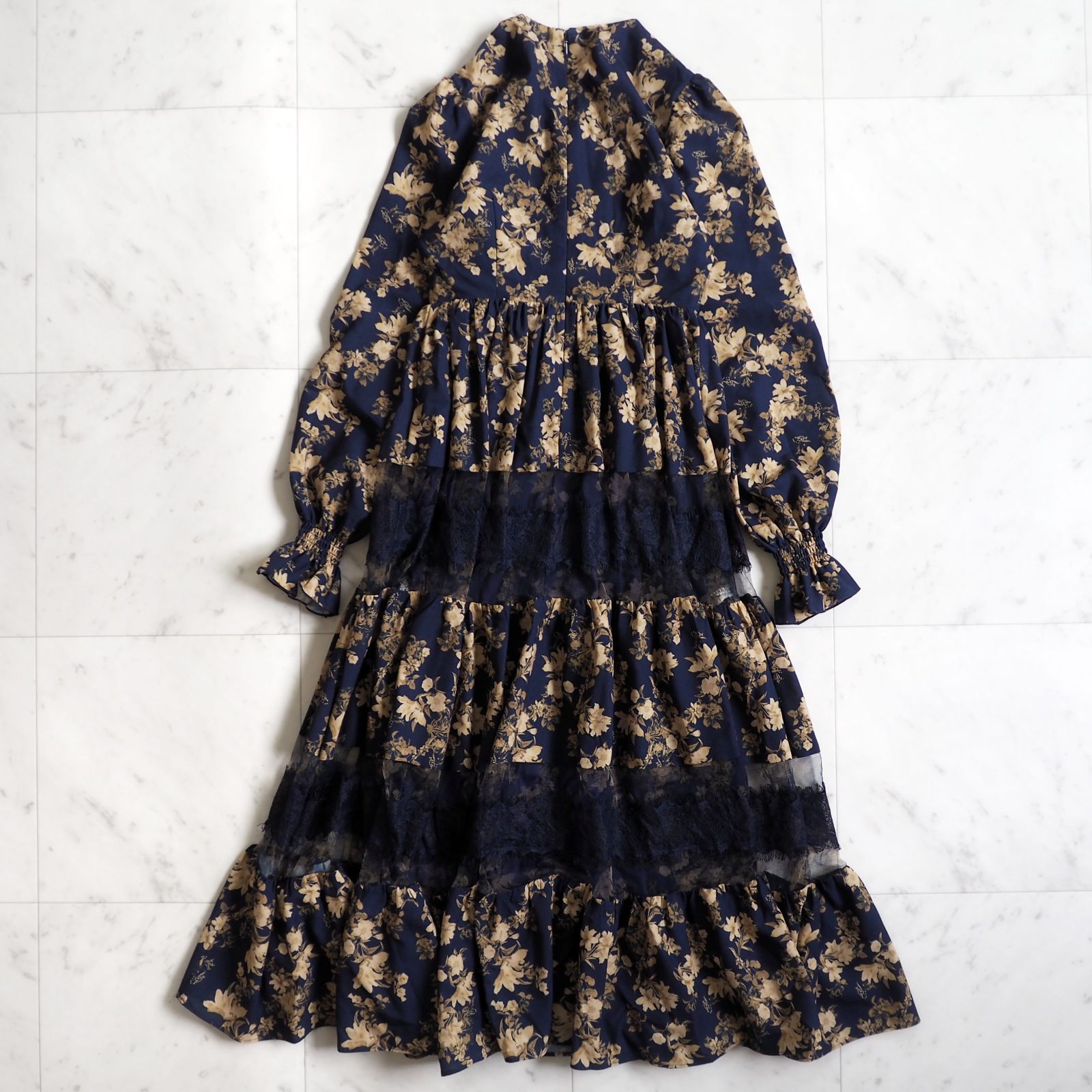 本日まで!秋服準備セール!1000円割引きクーポン発行中♪美品 本日まで!秋服準備セール!1000円割引きクーポン発行中♪美品