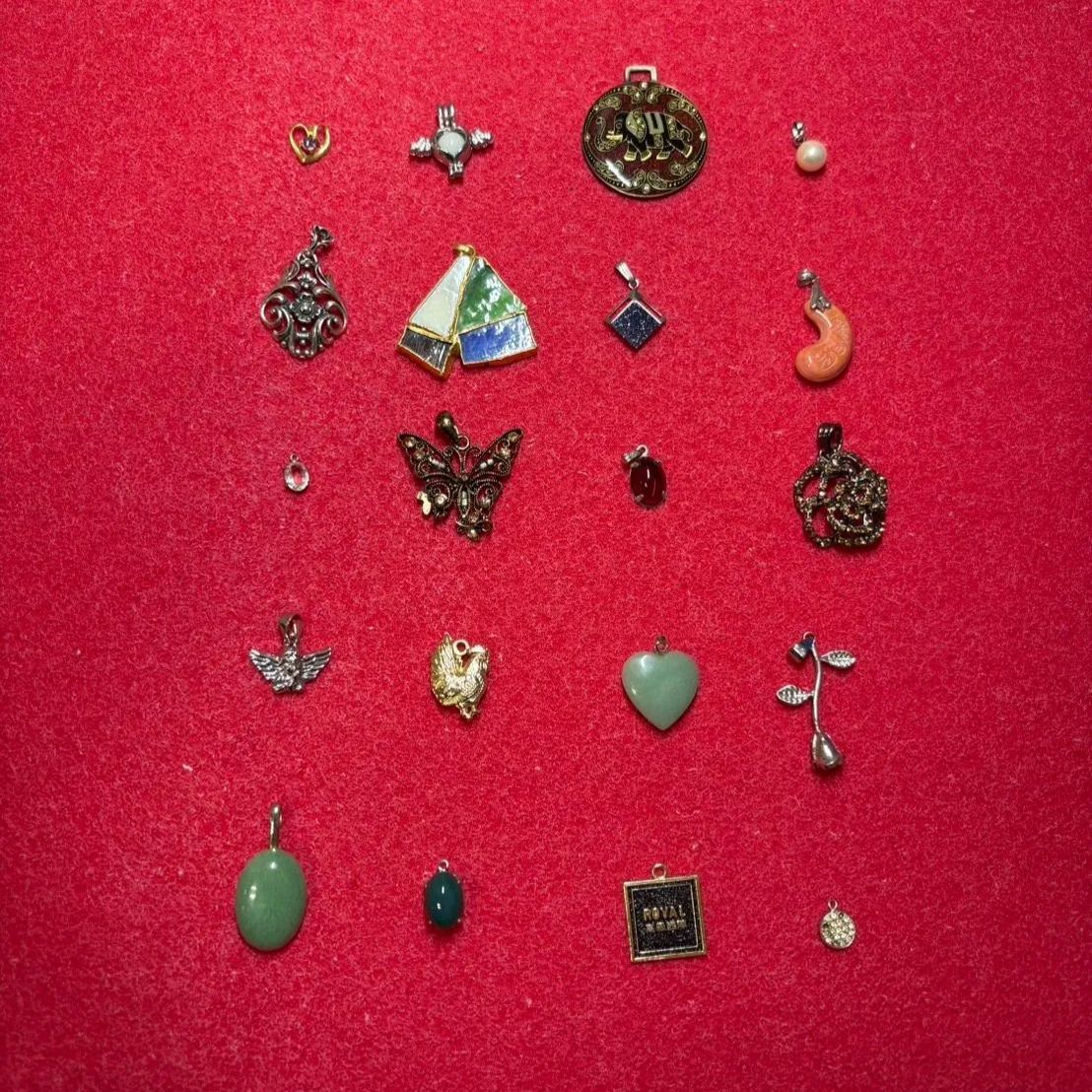 s*7様 ◎ 遺品整理　金　指輪　ネックレス　宝石箱　大量　アクセサリー　生前整 楽天市場】☆限定最大3,500円OFF☆ 高級 ジュエリーボックス
