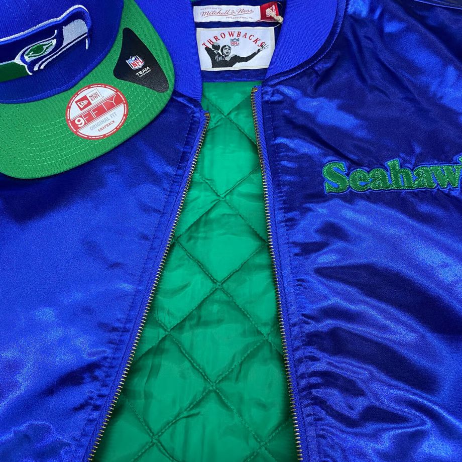  Mitchell-Ness ミッチェル-ネス NFL シアトル シーホークス サテン スタジアムジャンパー その他 アメリカンフットボール
