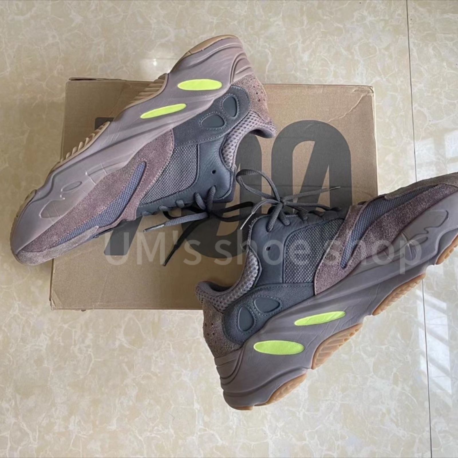 YEEZY BOOST 700 WAVE RUNNER DARK GREY アディダス イージーブースト 700 ウェーブ ランナー ダークグレー -  メルカリ