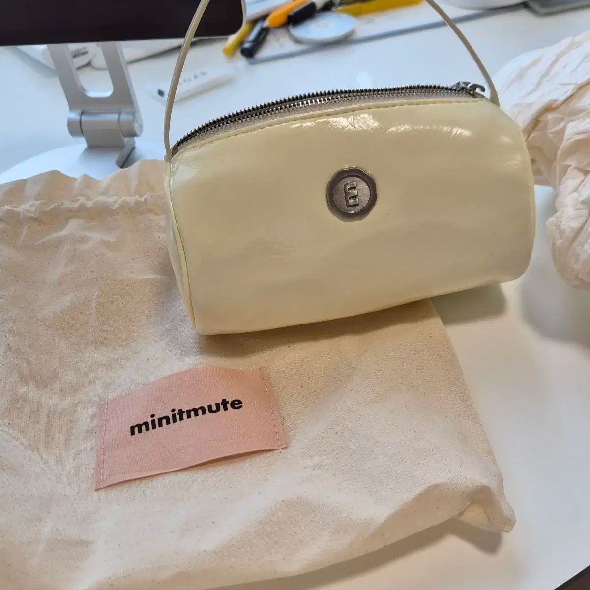 MINITMUTE クローサークル クリーム インナーバッグ含む 半値送料込み