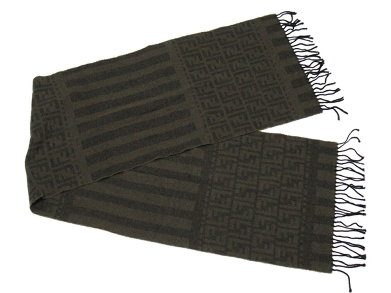 美品　FENDI　マフラー　ズッカ柄　カーキ フェンディ FENDI マフラー ストール ズッカ柄 カシミア グレー 白