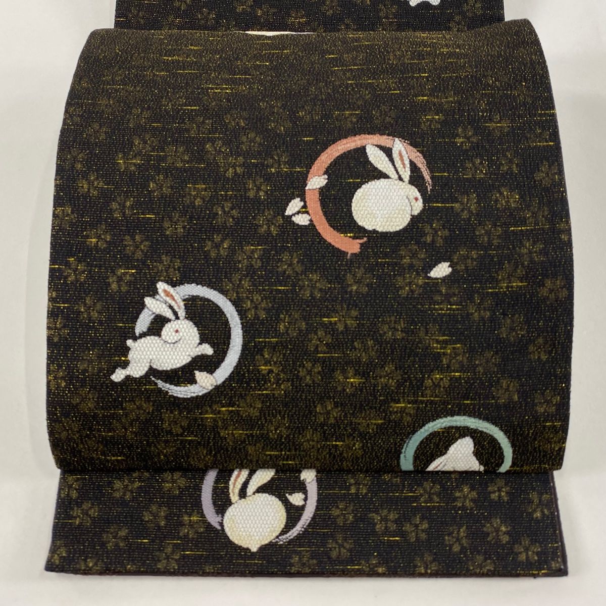 袋帯 美品 逸品 吉祥慶賀文 金糸 箔 黒 六通 正絹 【中古