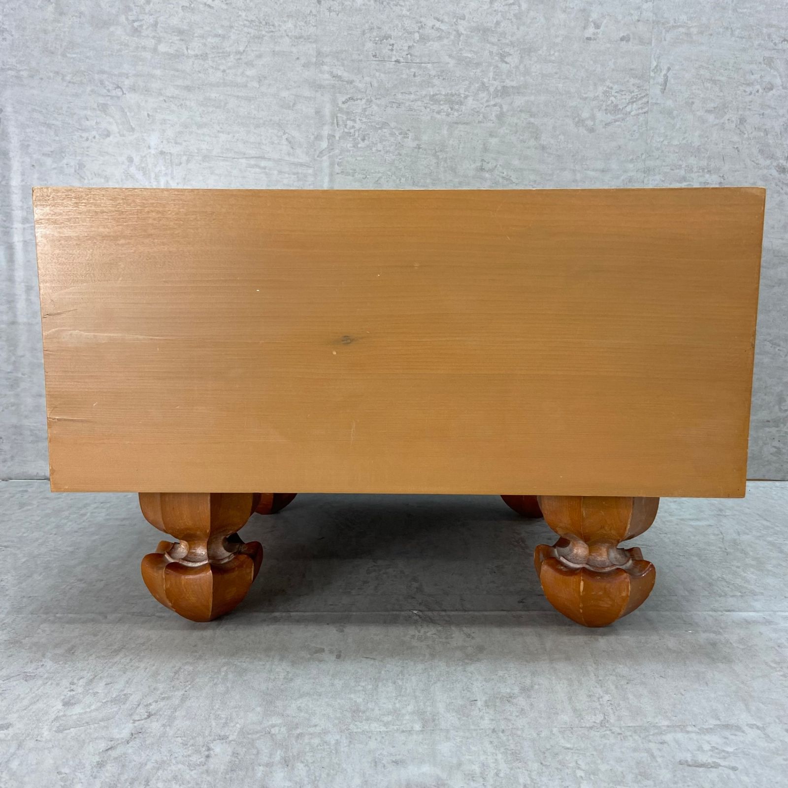 囲碁盤　約20cm　6寸6分　約17.6kg　木製　ヘソあり　脚付 囲碁盤 約20cm 6寸6分 約17.6kg 木製 ヘソあり 脚付