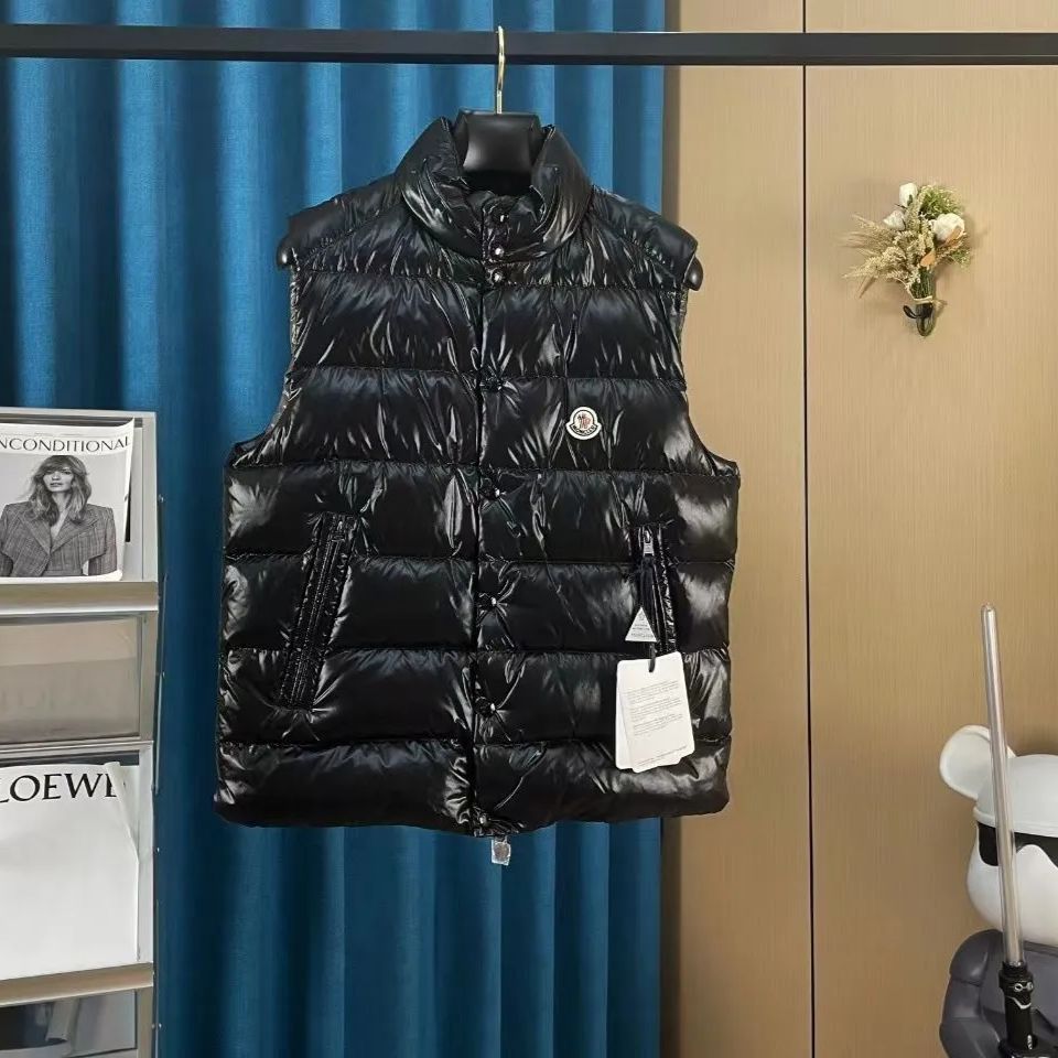 大人のダウンベスト】150着限定。アークネッツでしか買えない 
