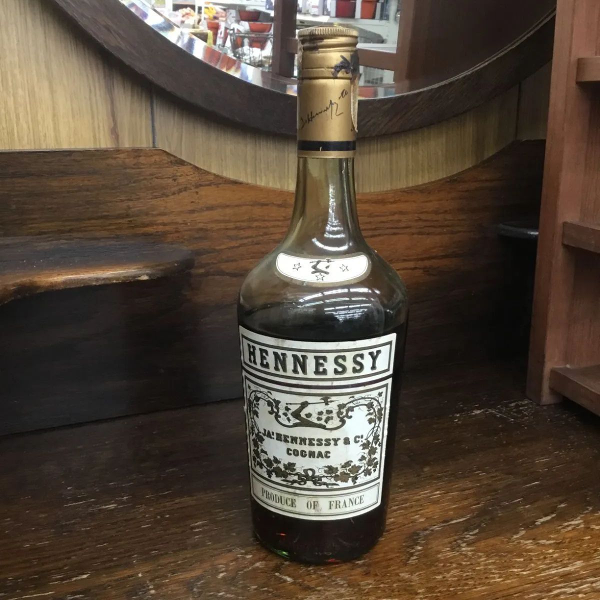 未開栓・古酒ヘネシー／コニャックブランデー V.S.O.P.／1.00L