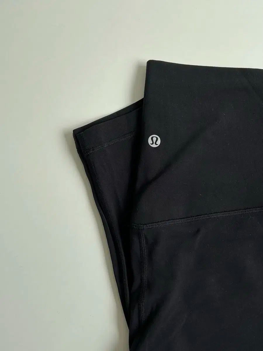 lululemon ルルレモン LULULEMON 位置合わせ ハイウエスト 黒 レギンス