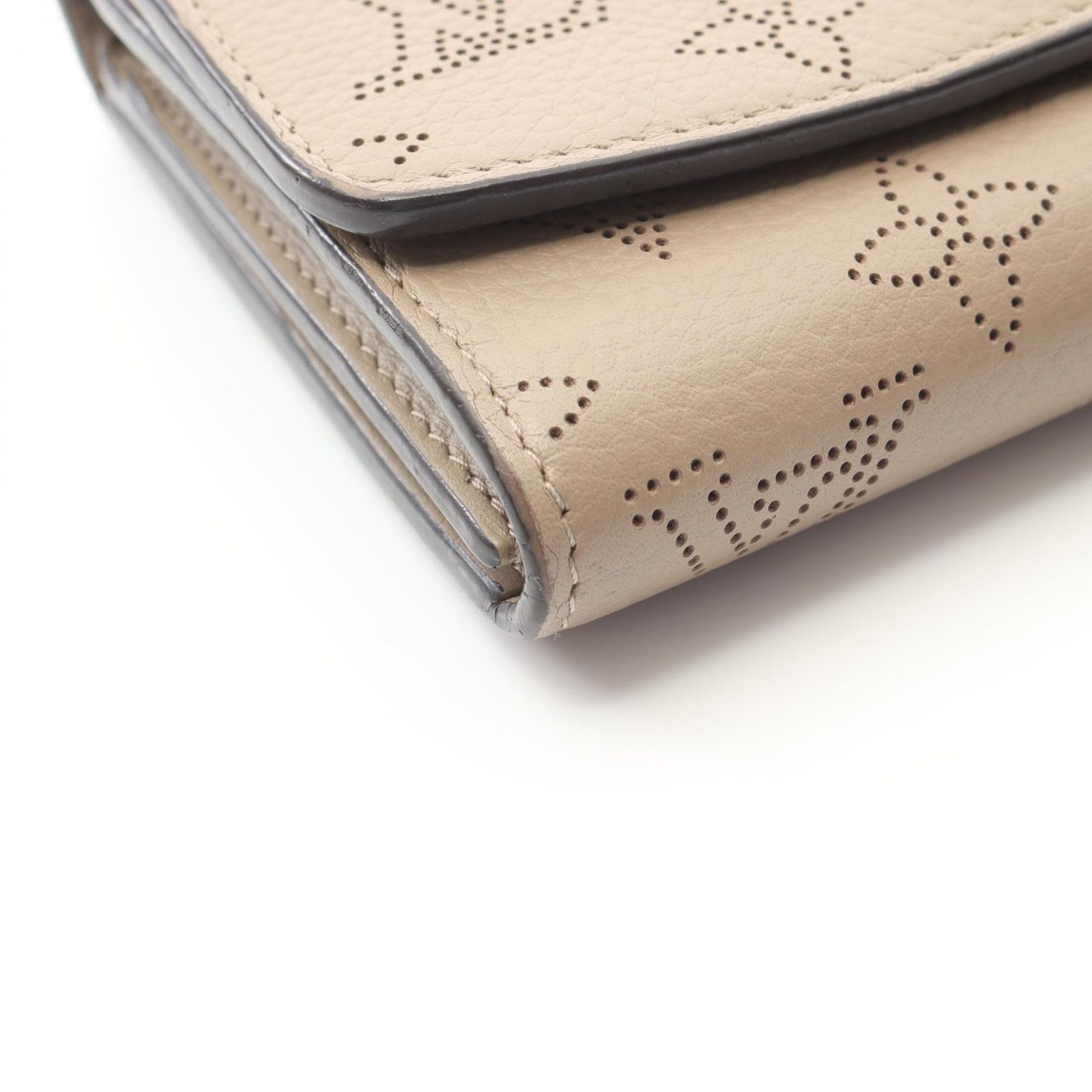 VUITTON