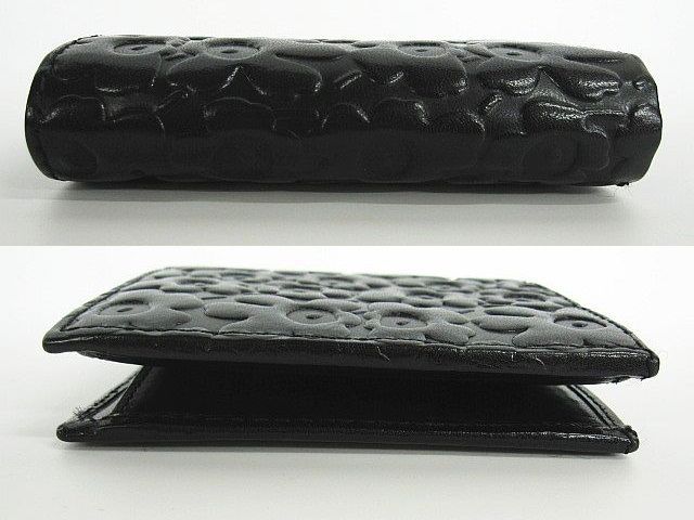 marimekko ウニッコ型押し 二つ折り 黒財布 マリメッコ ウニッコ 型押し 二つ折り ジッパー 財布 - メルカリ