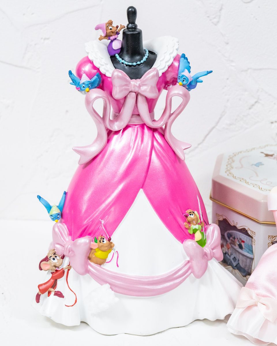 新品・未開封】シンデレラ フィギュア ドレス CREATE YOUR DREAM