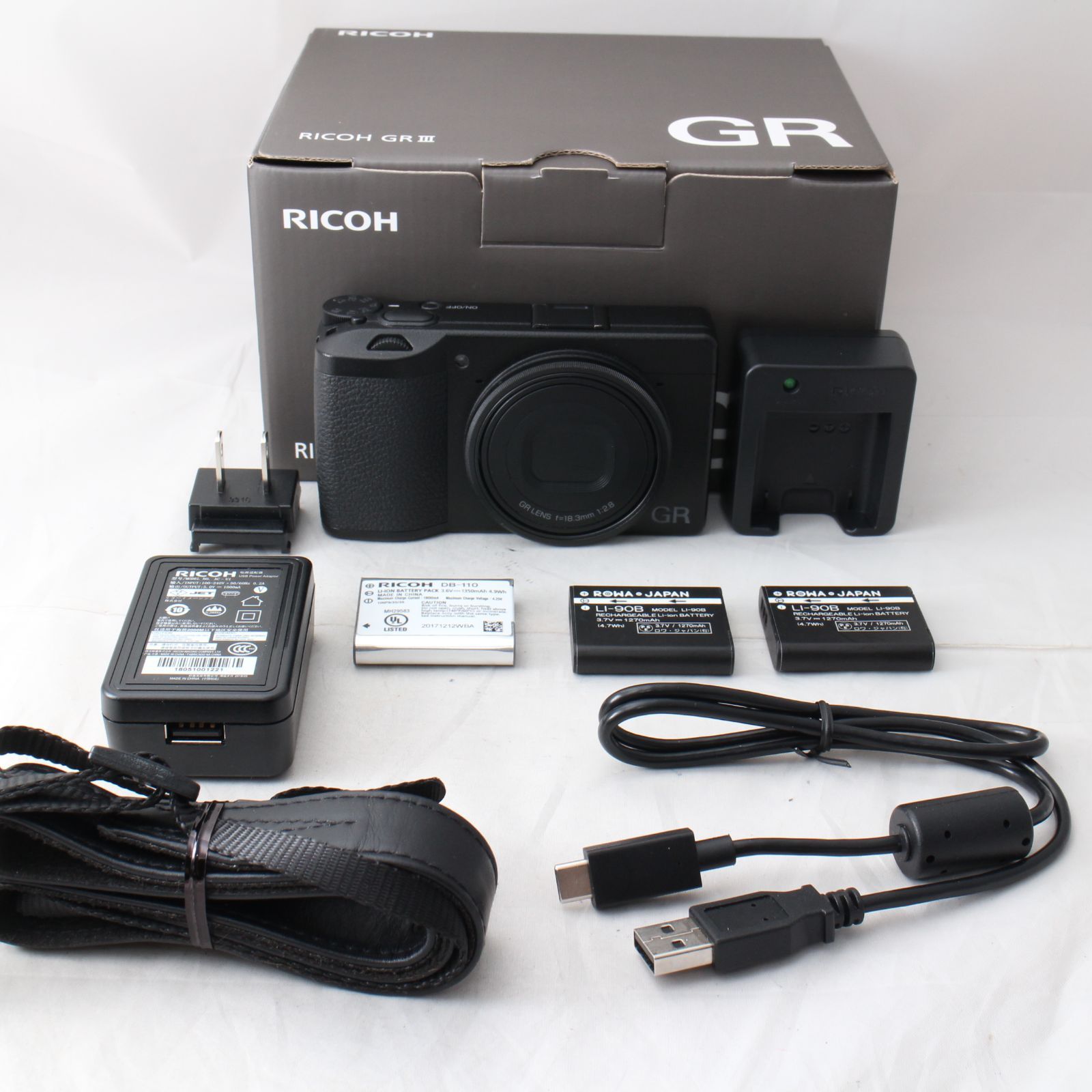 コンパクトデジタルカメラ RICOH GR DIGITAL III 極美品 リコー（RICOH） 中古 1年保証 美品 RICOH GR DIGITAL III (1000万