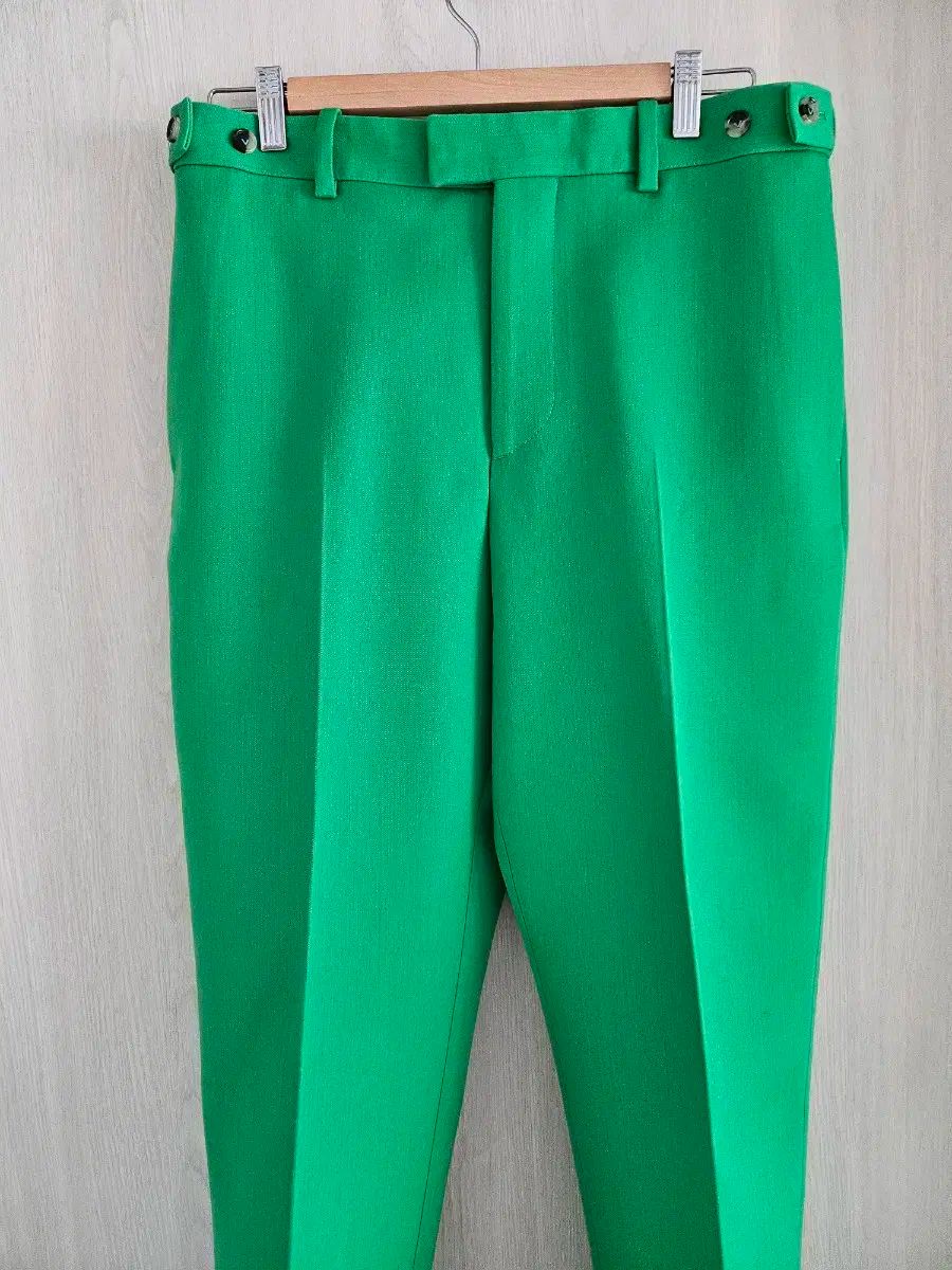 希少 SOSHIOTSUKI 19AW Hemslit Slacks 44 SOSHIOTSUKI 19aw Hemslit Slacks 44 希少 SOSHIOTSUKI 19AW Hemslit