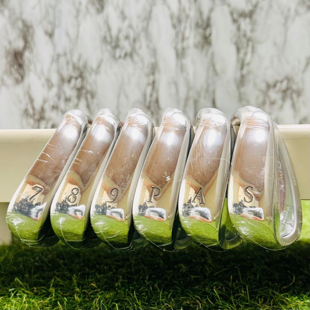 新品】13代目ゼクシオ XXIO13 ボルドー レディースアイアンセット 6本