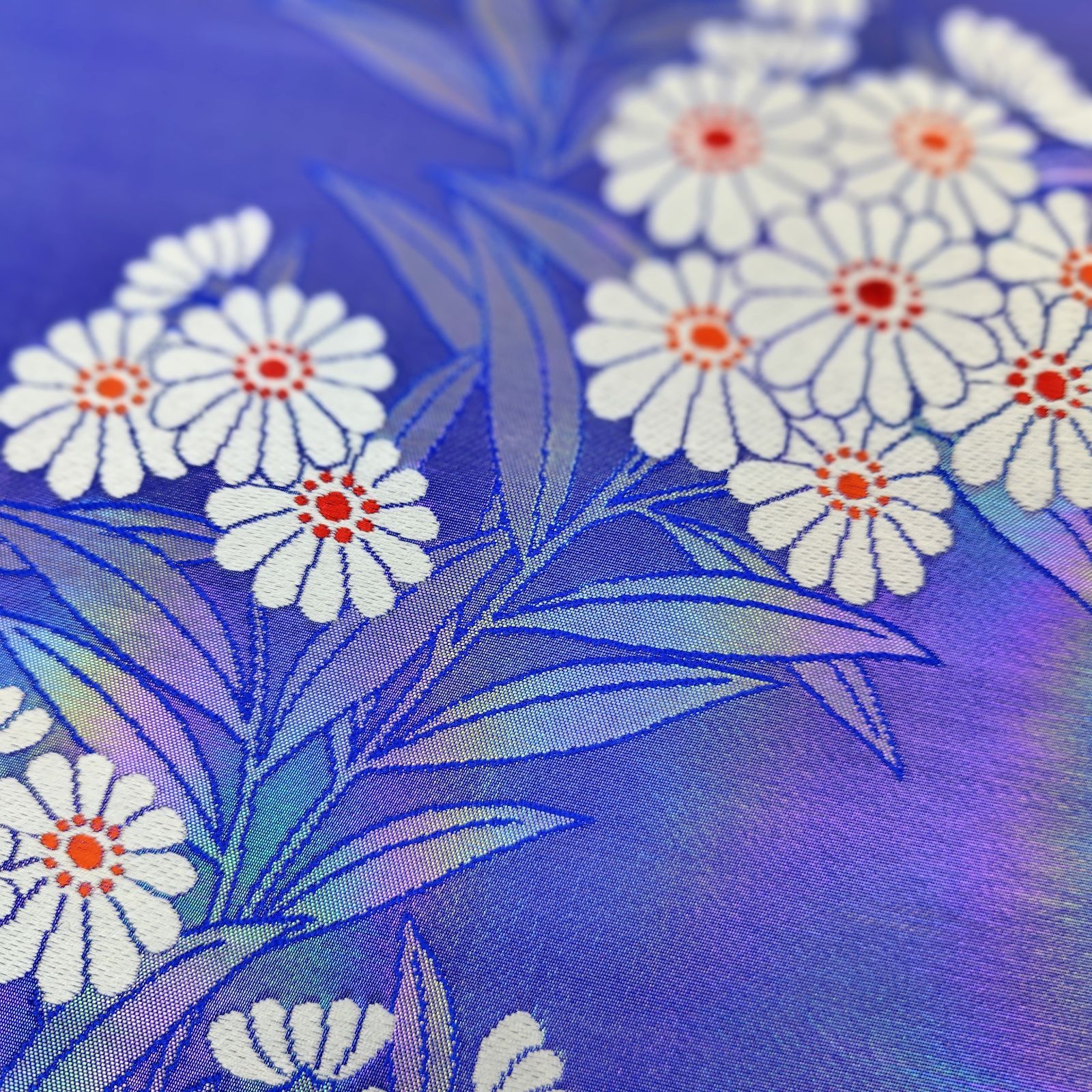 黒地に花柄(金、白、赤、濃い緑、紫、紺青)刺繍 袋帯 黒地に花柄(金、白、赤、濃い緑、紫、紺青)刺繍 袋帯