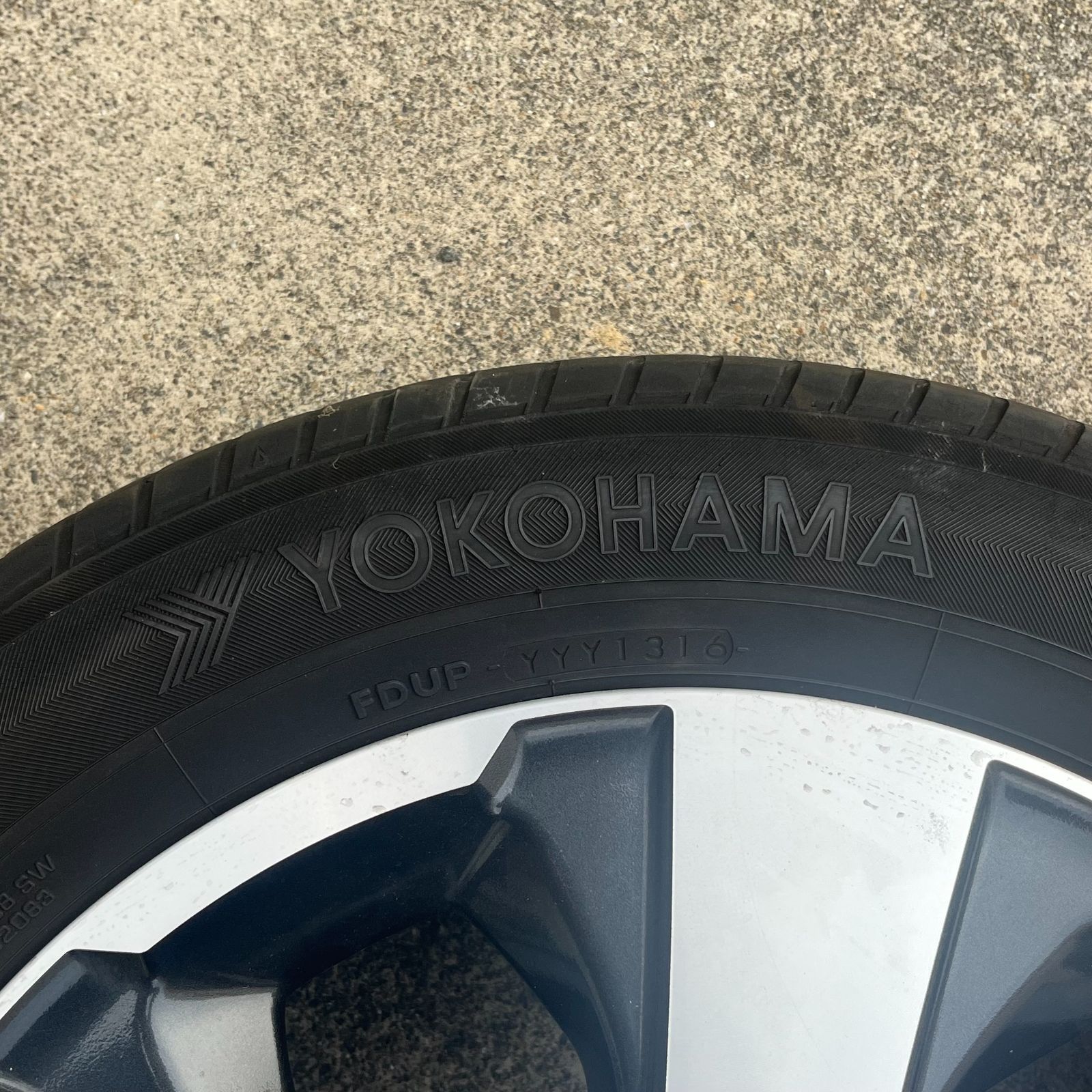 ラジアルタイヤ