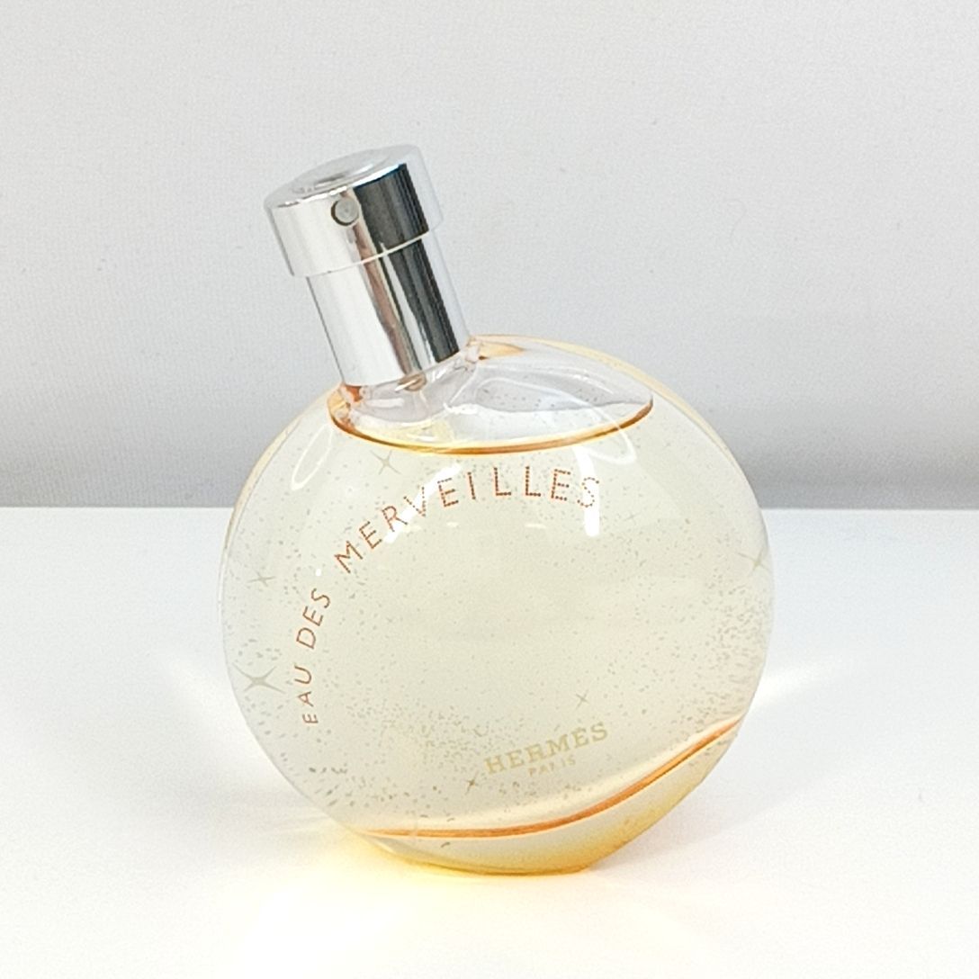 H 7 #【 HERMES 】50ml ほぼ満タン EAU DES MERVEILLES エルメス オーデメルヴェイユ EDT オードトワレ SP  スプレー 香水 フレグランス - メルカリ