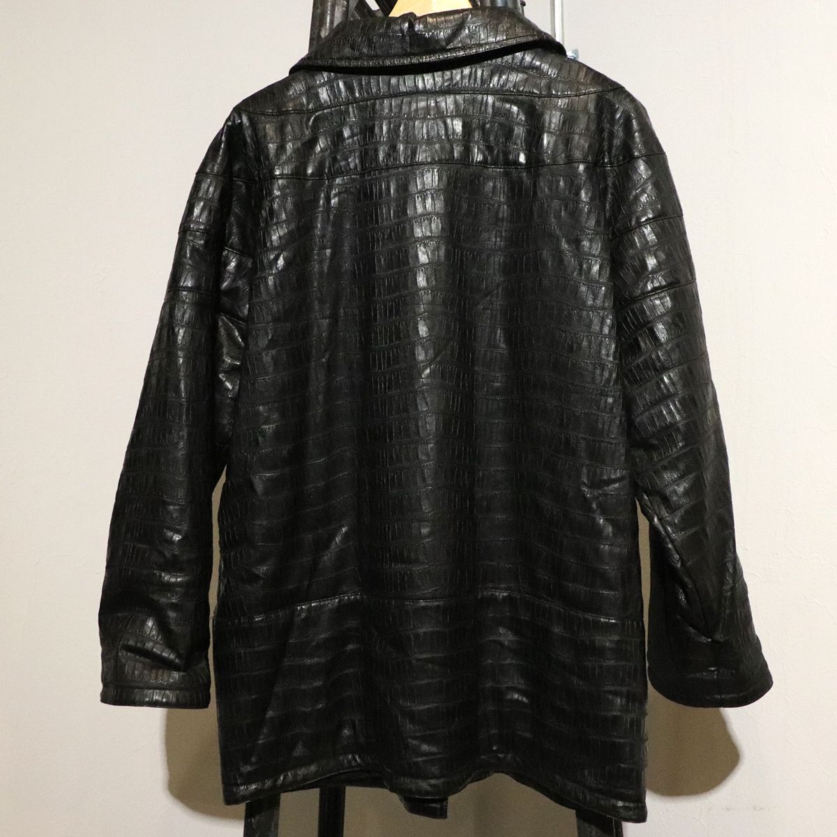 NINA RICCI ニナリッチ フェイクレザージャケット 黒 古着 - メルカリ