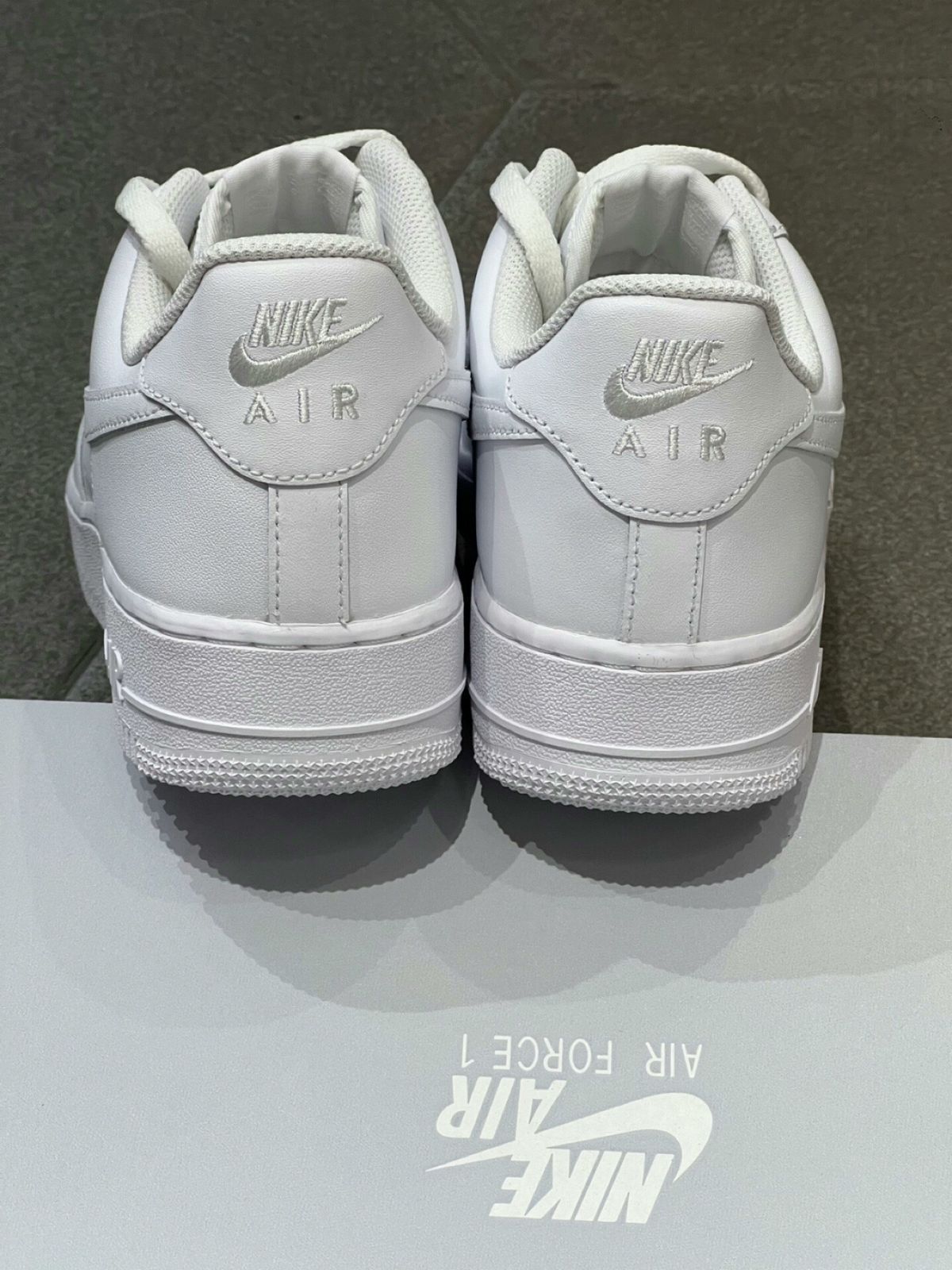 新品 NIKE Air Force 1 Low '07 White ナイキ エアフォース1 男女兼用 箱付