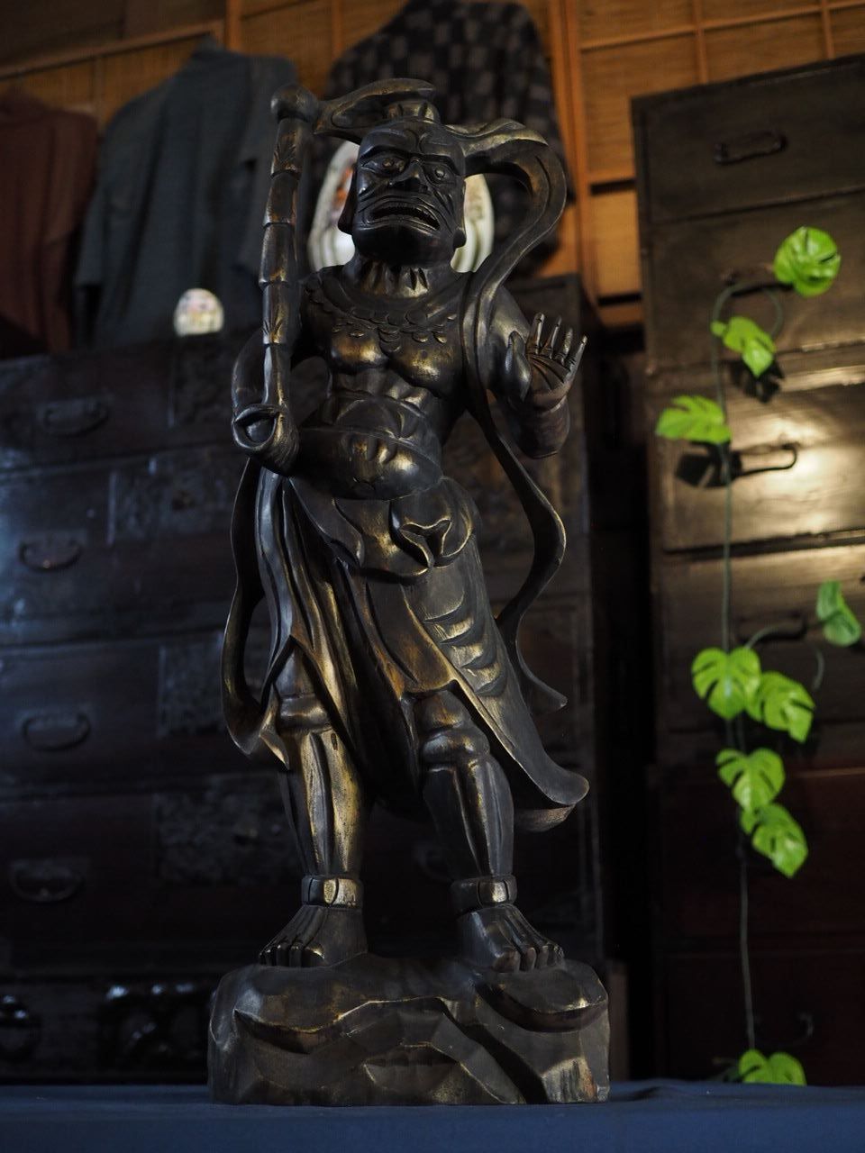 木彫 迫力の金剛力士像 仁王像 古録展 送料無料 品番H13744