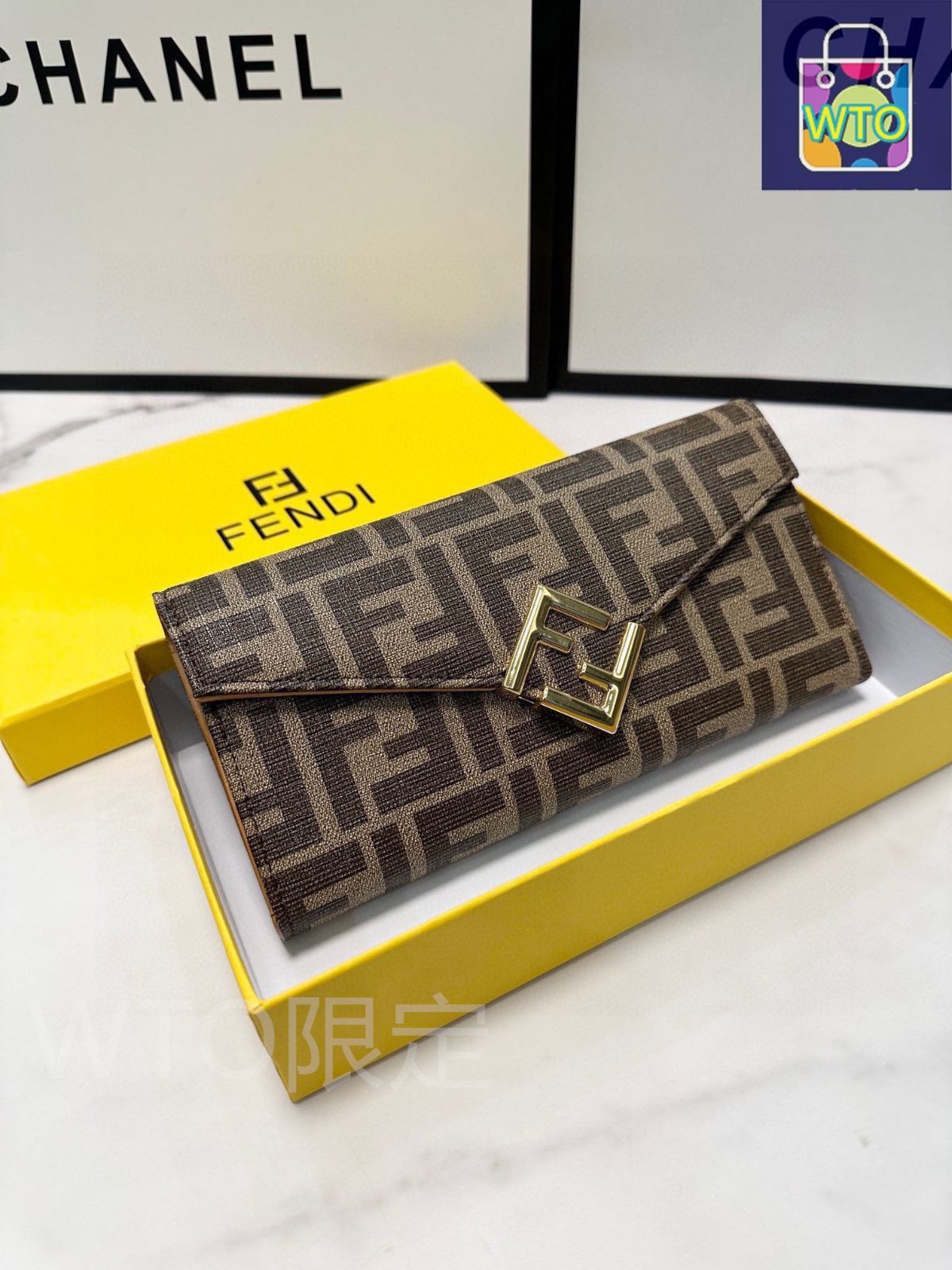 今日 Fendi フェンディ ロングウォレットシリーズ 頭層牛皮とカスタムハードウェアを採用-WTO輸入2