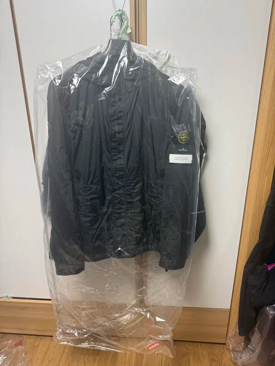 ストーンアイランド S0A23 クリンクルレップス R-NY WIND AND WISH レジスタント ANTIFRAGILE ドロップ