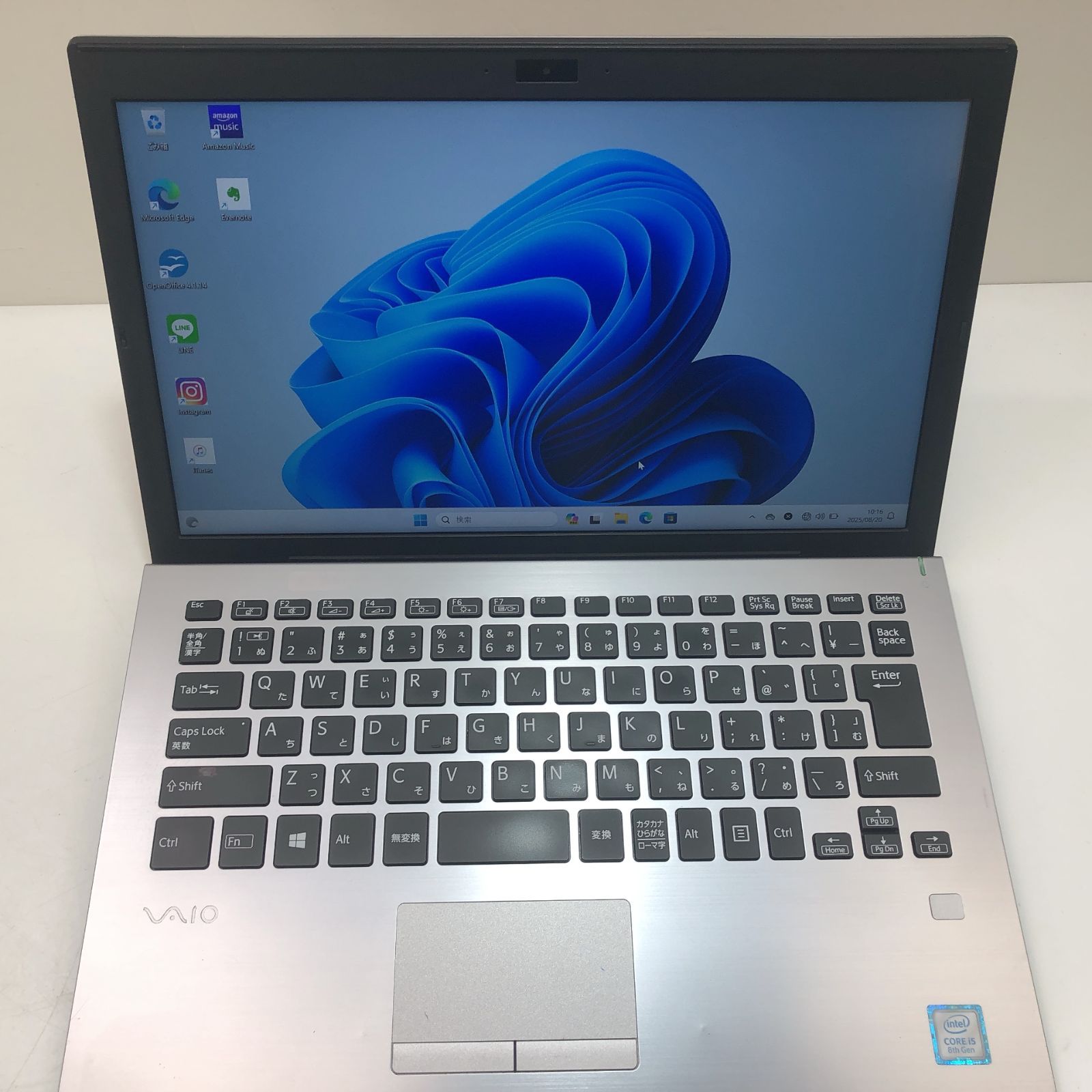 すぐ使える♪薄型軽量✨VAIO 第8世代i5 SSD ノートパソコン カメラ