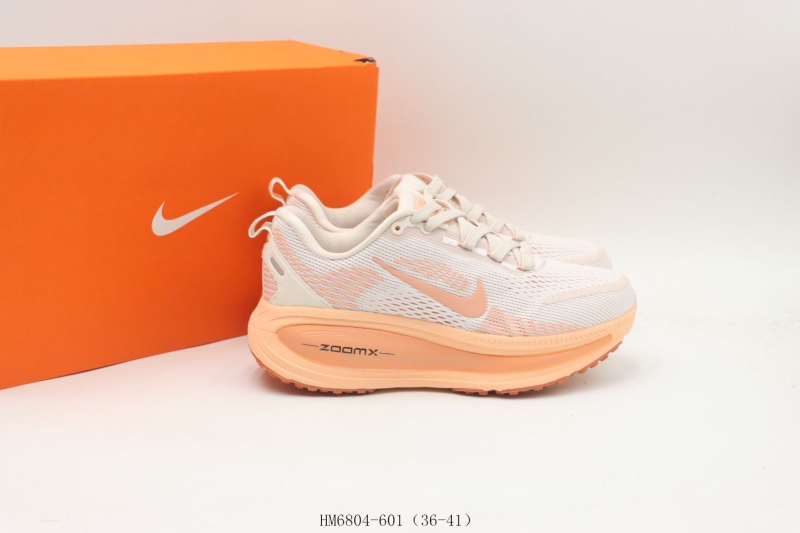今日特価】NIKE ナイキ ランニングシューズ ホワイトオレンジ