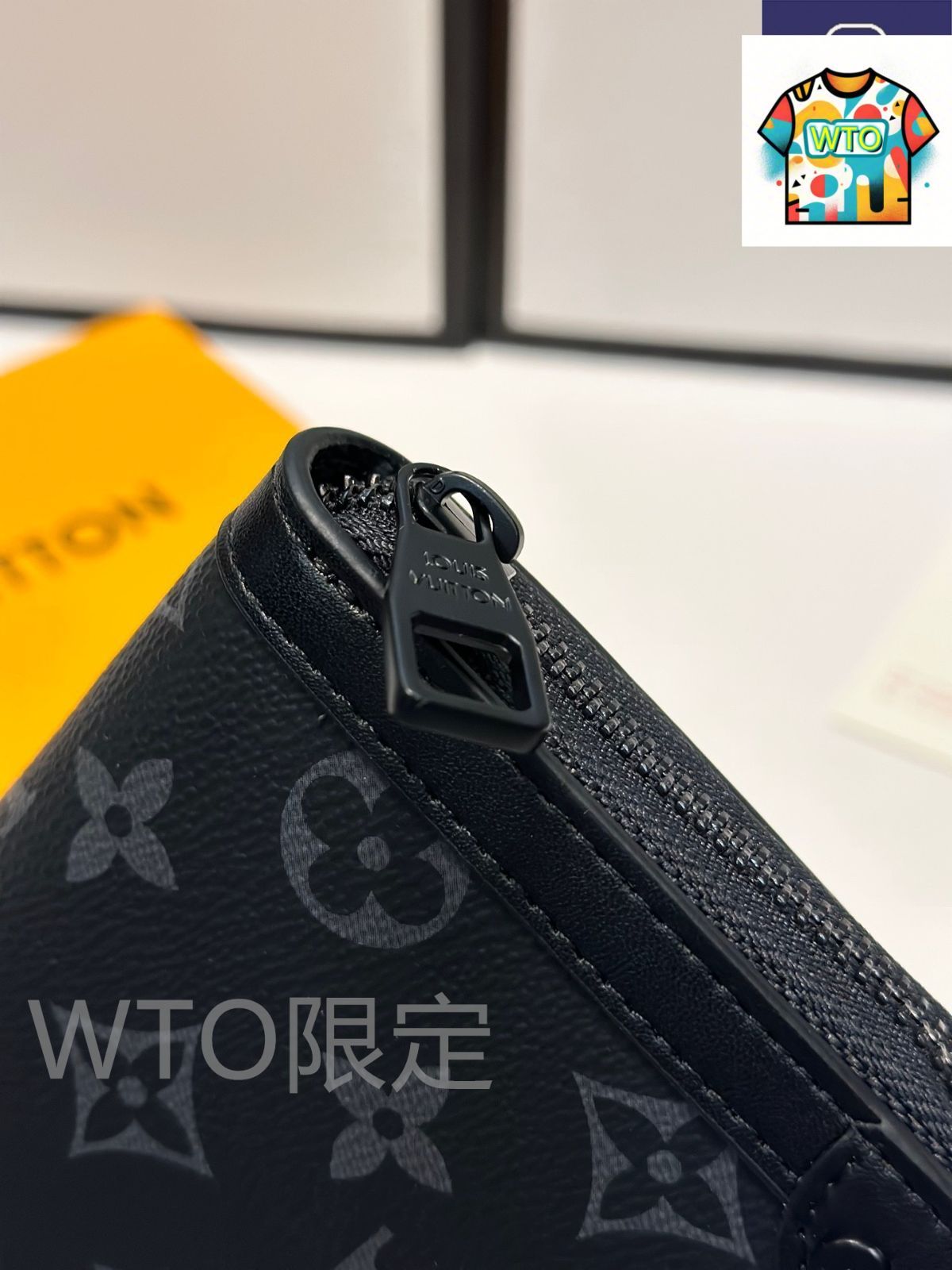 今日WTO】Louis Vuitton ルイヴィトン トランクジッパー