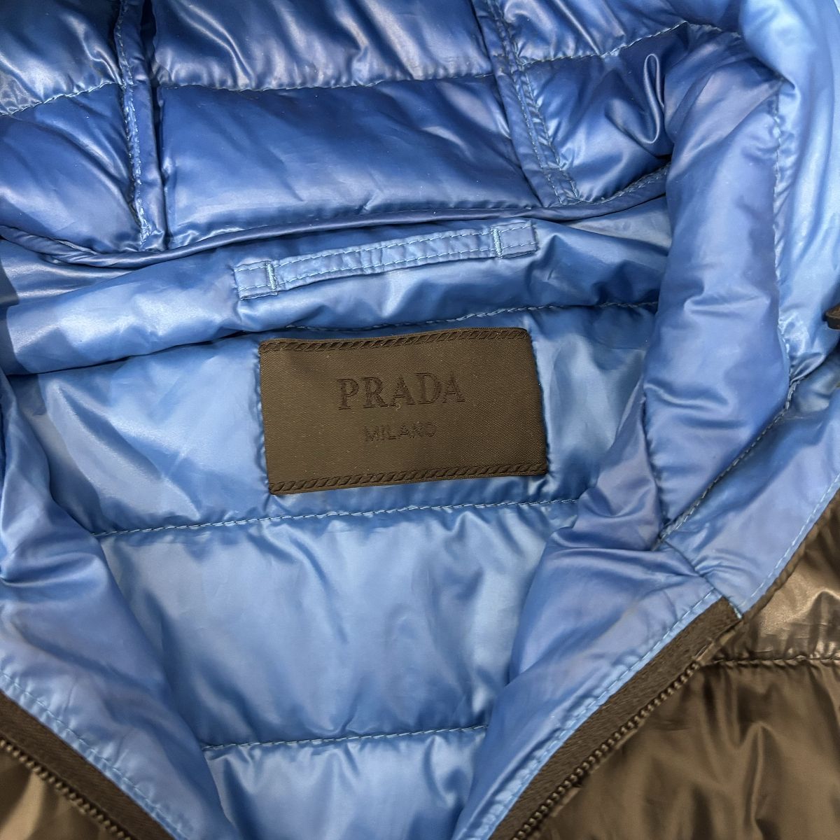 JPタグ】PRADA/プラダ【21AW】三角ロゴプレート ライトダウンジャケット 20220622 GL0321/52 - メルカリ