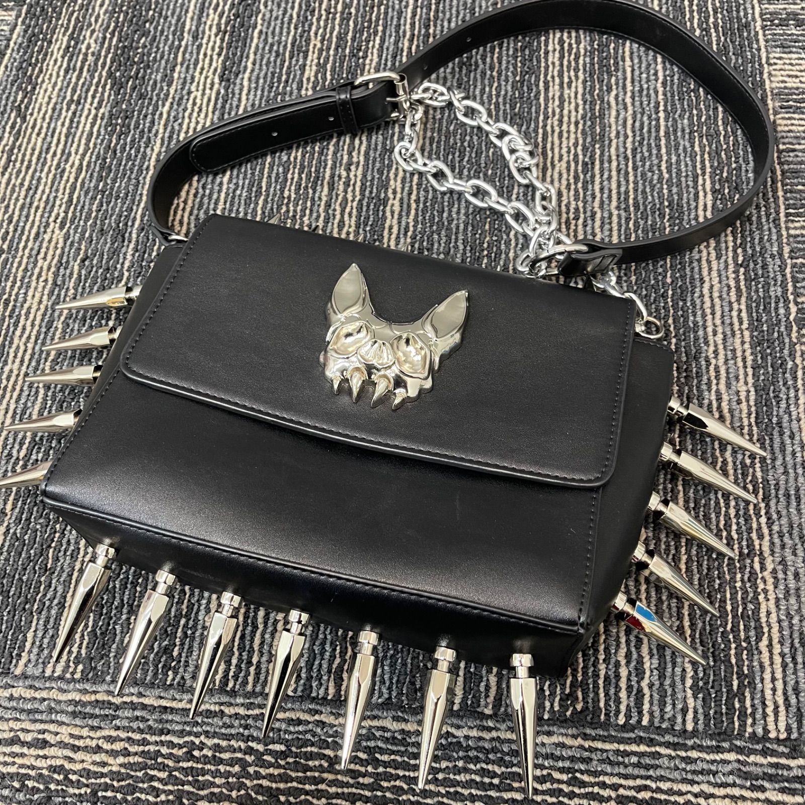 NPA】Grrr the Lipper ガルルザリッパー 椎名ひかり ショルダーバッグ 