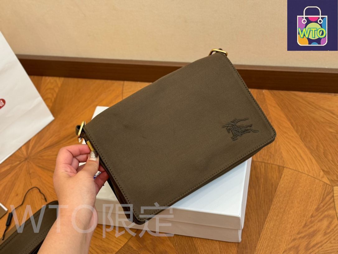 旅行バッグ 郵便配達バッグが含まれています