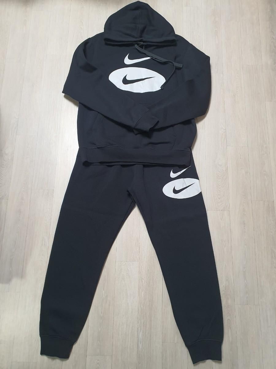 【雷市場（ポンジャン）商品韓国直送】Nike(ナイキ） トレーナー セットアップ 裏起毛 これは新製品です