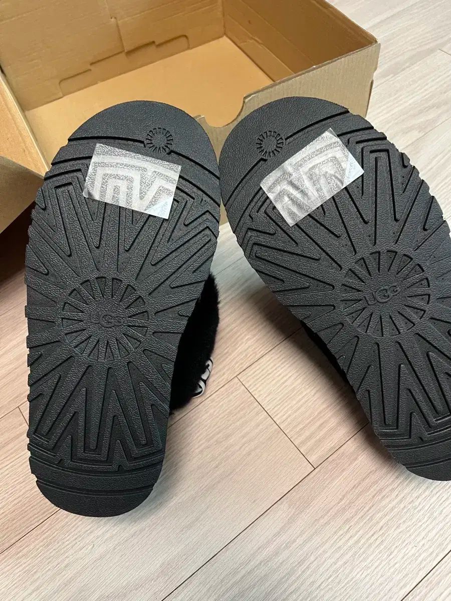スリッパ ブラック