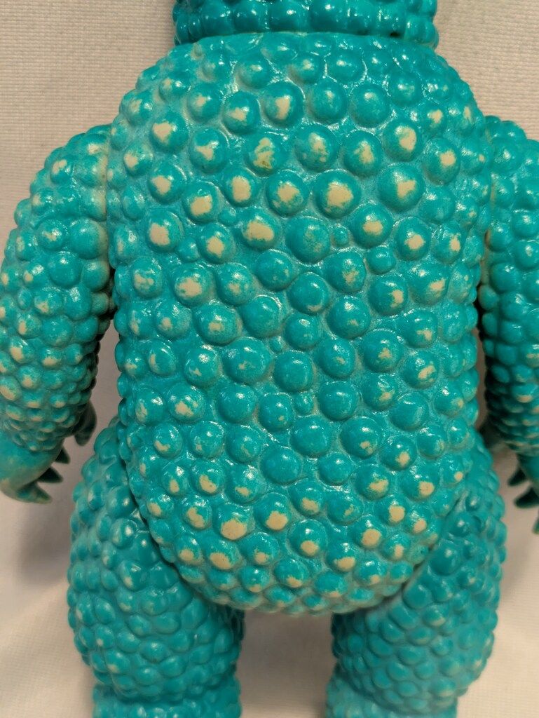 ブルマァク ブルマァクST/VINソフビ ガバラ/黄緑成型に黄/足裏刻印