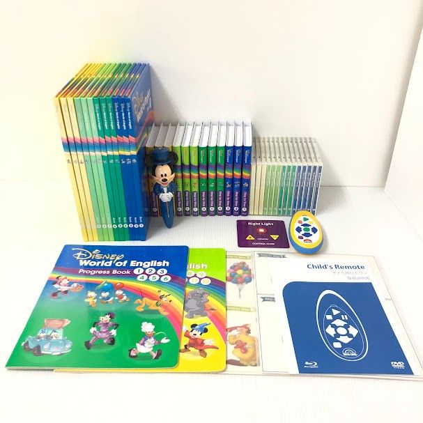 DWE ディズニー英語システム　メインプログラムBlu-ray 美品　420 ディズニー英語システム メインプログラム Blu-ray 最新 2019年