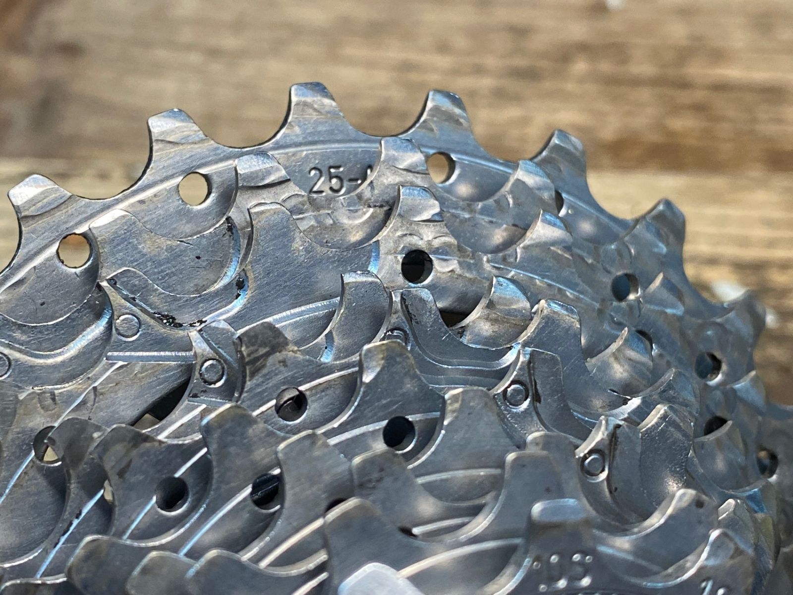 Campagnolo Veloce 10s スプロケット 12-25 Campagnolo Veloce 10s スプロケット 12-25 Amazon.com