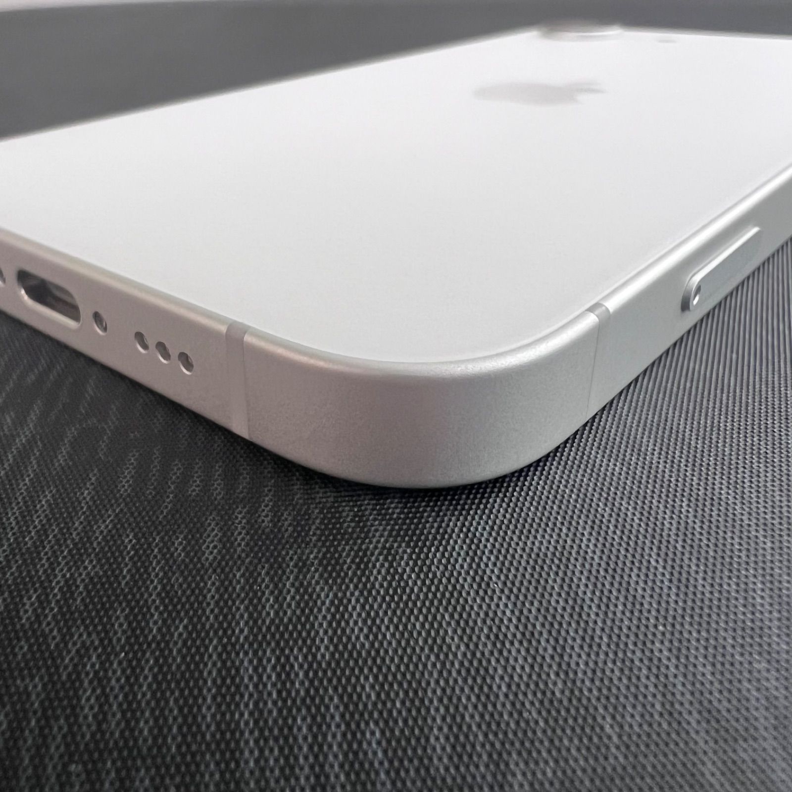 128GB ホワイト