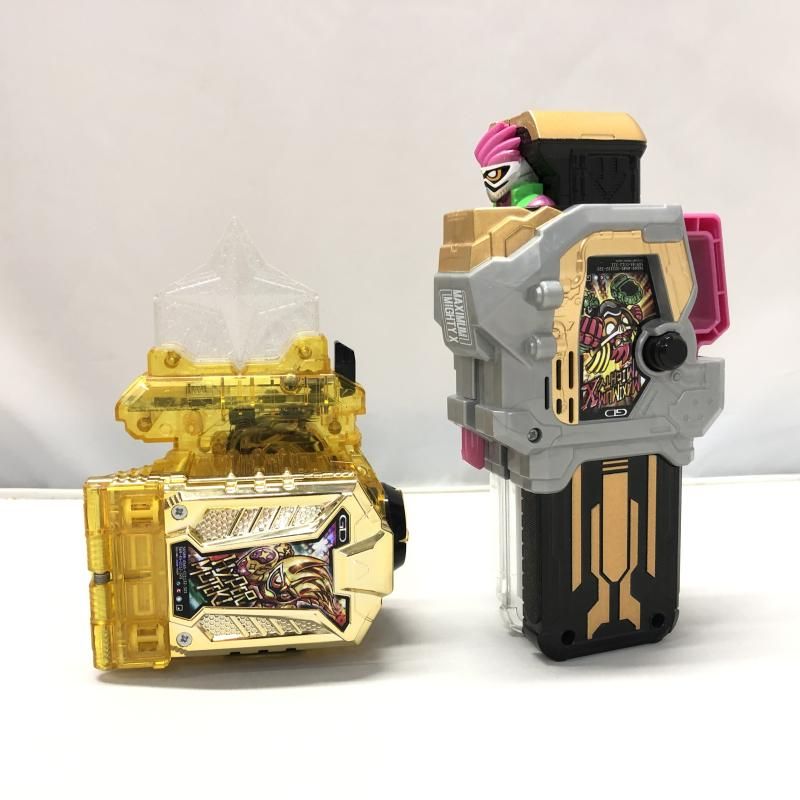 DXハイパームテキガシャット＆マキシマムマイティXガシャット