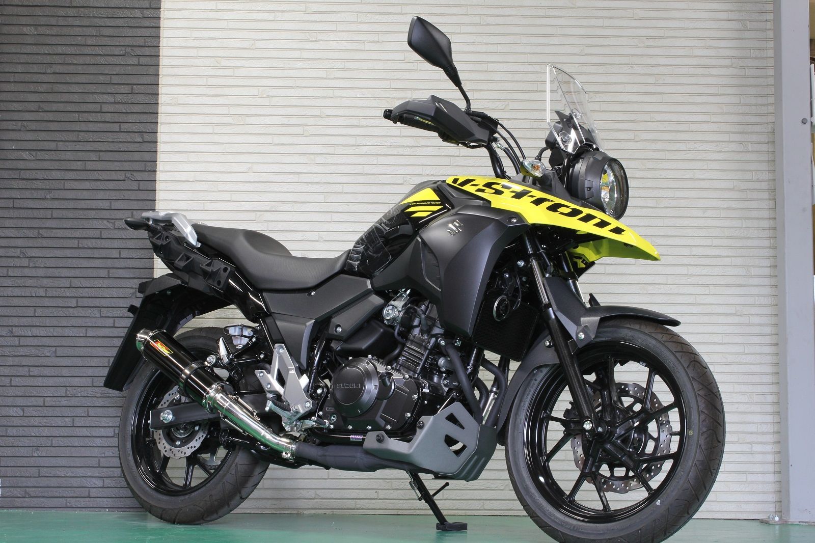 Vストローム 250 ( DS11A ) クーガ ブラック ステンレス マフラー