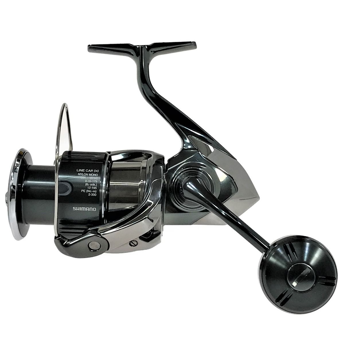 シマノ ## SHIMANO シマノ 22ステラ C5000XG 043979 シャリ感有 やや傷や汚れあり