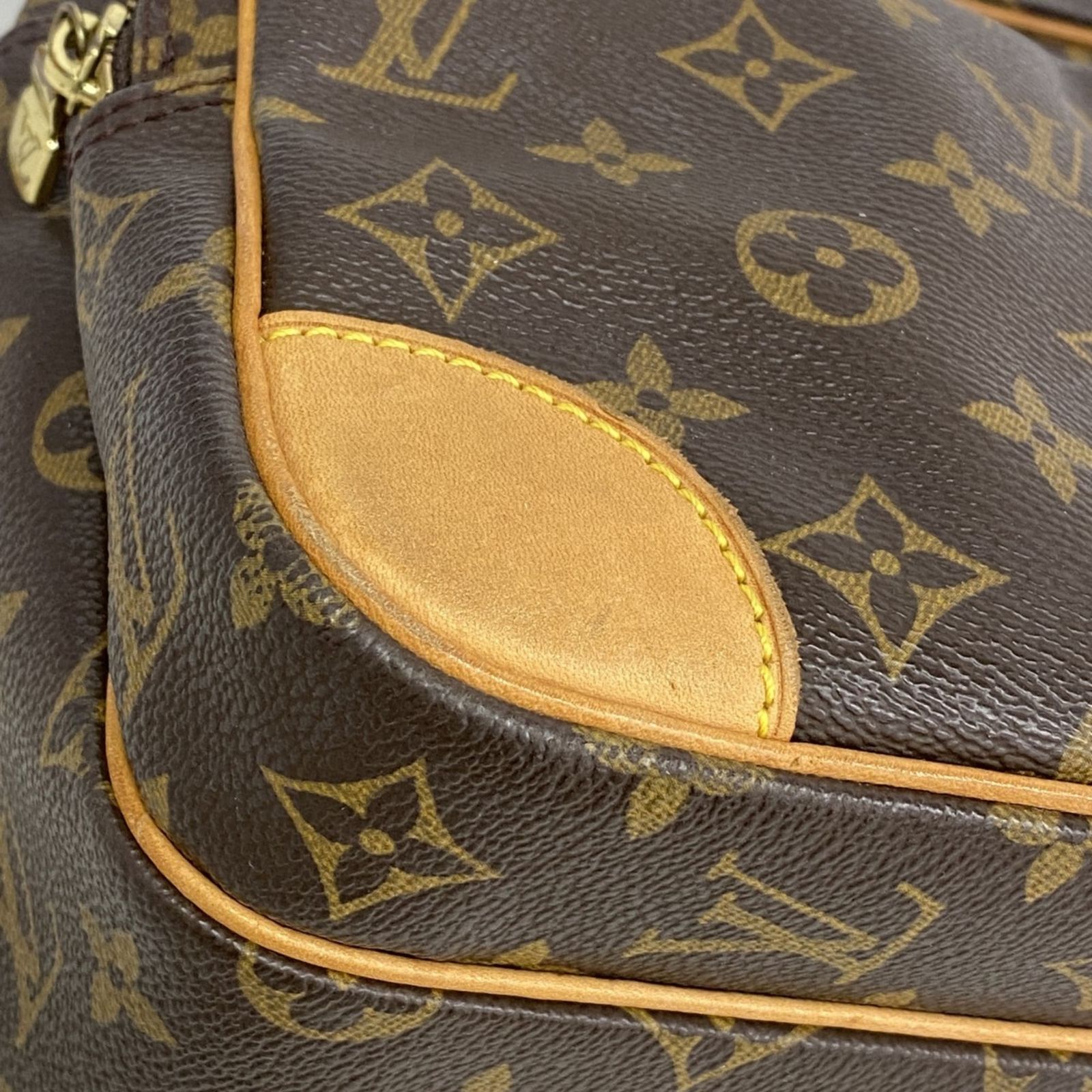 ヴィトン ショルダーバッグ