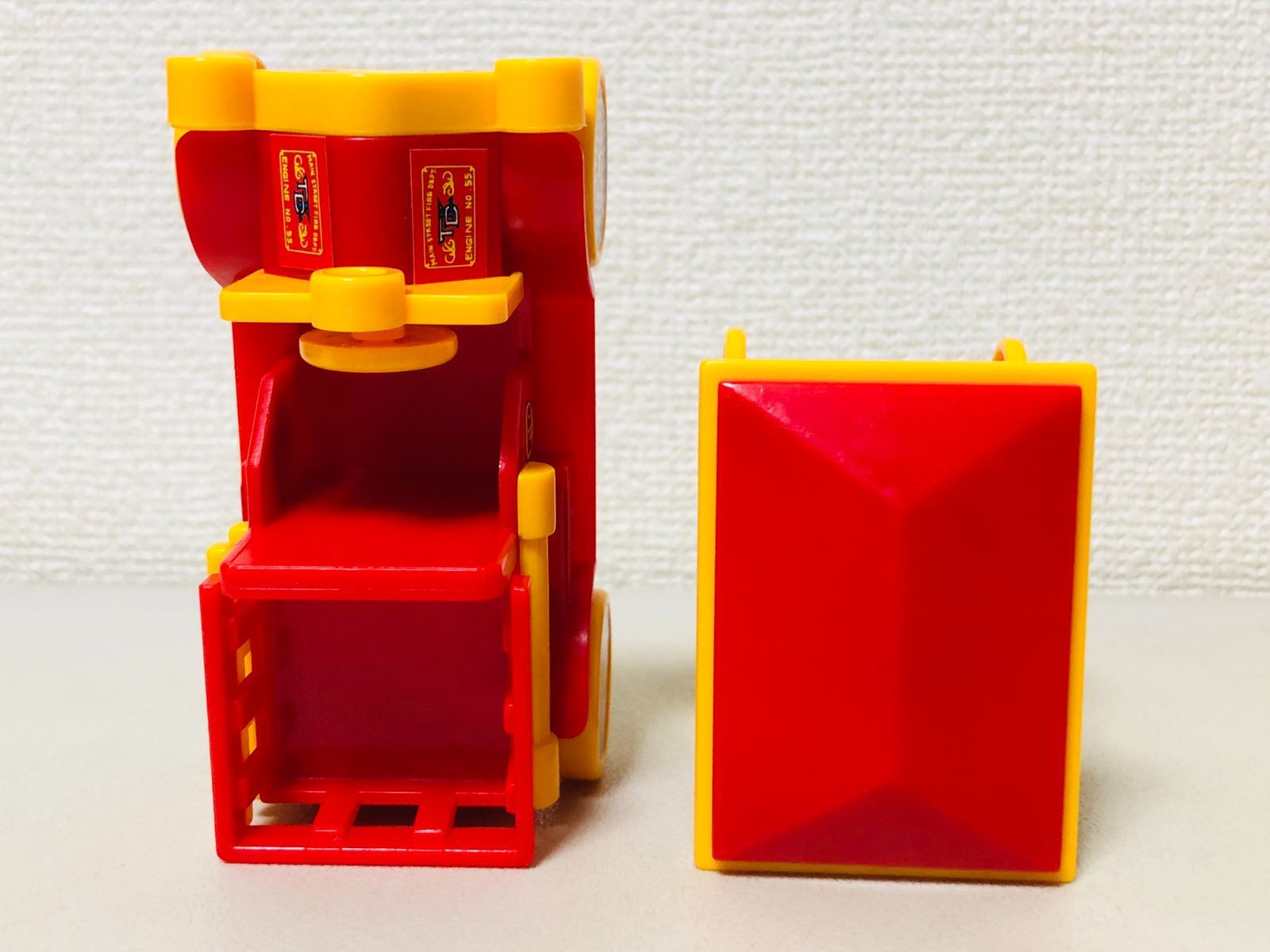 TOMY わたしの東京ディズニーランド ミッキー ミニー 消防車と