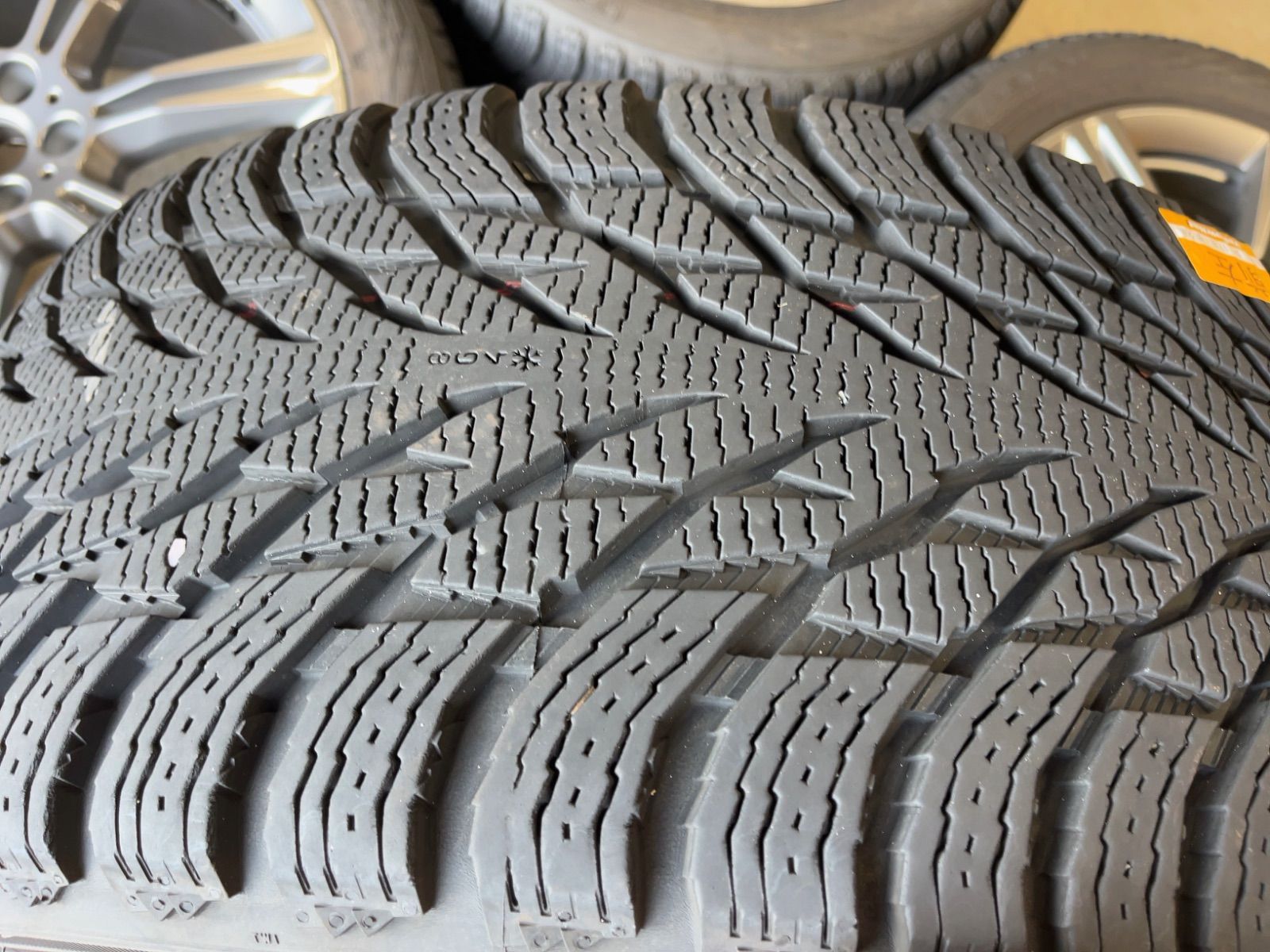 ノキアン 20インチ