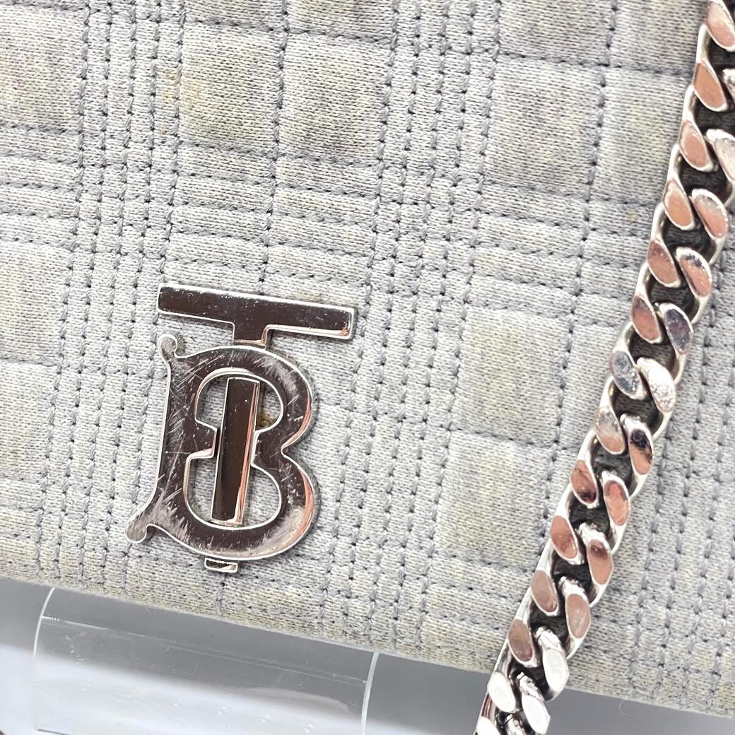 【美品】バーバリー　キルティング　チェーン　ショルダーバッグ　レザー　TBロゴ BURBERRY】バーバリー『TB キルティング レザー チェーン