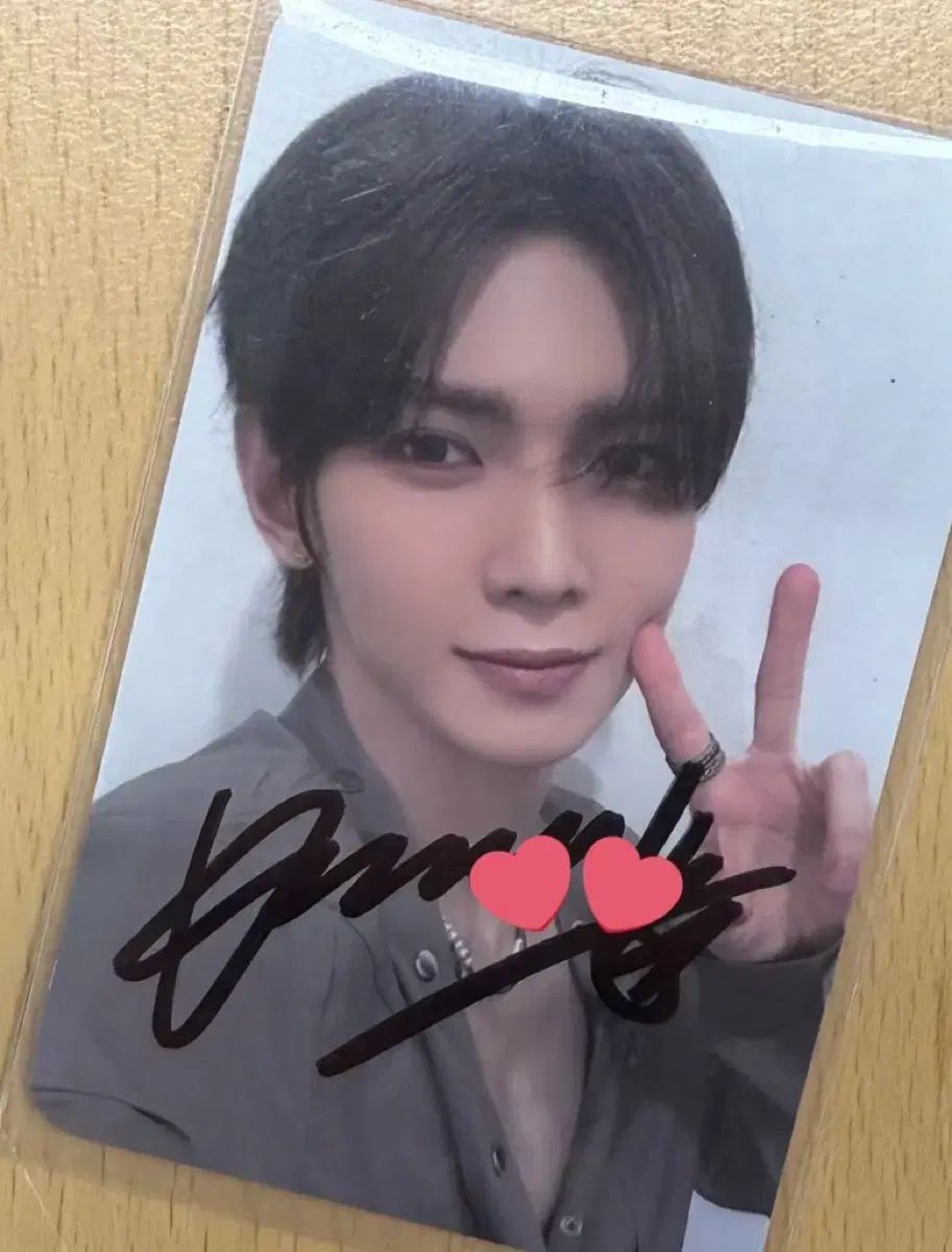 ateez ヨサン　直筆サイン　アチズ　トレカ ATEEZ(エイティーズ・アチズ) ヨサン(YEOSANG) サイン フォト