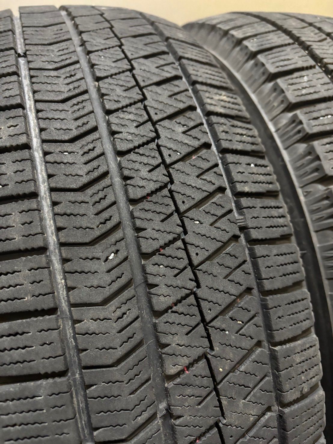 4本セット送料無料】ブリヂストンスタッドレス 195/65R15 91Q 送料無料