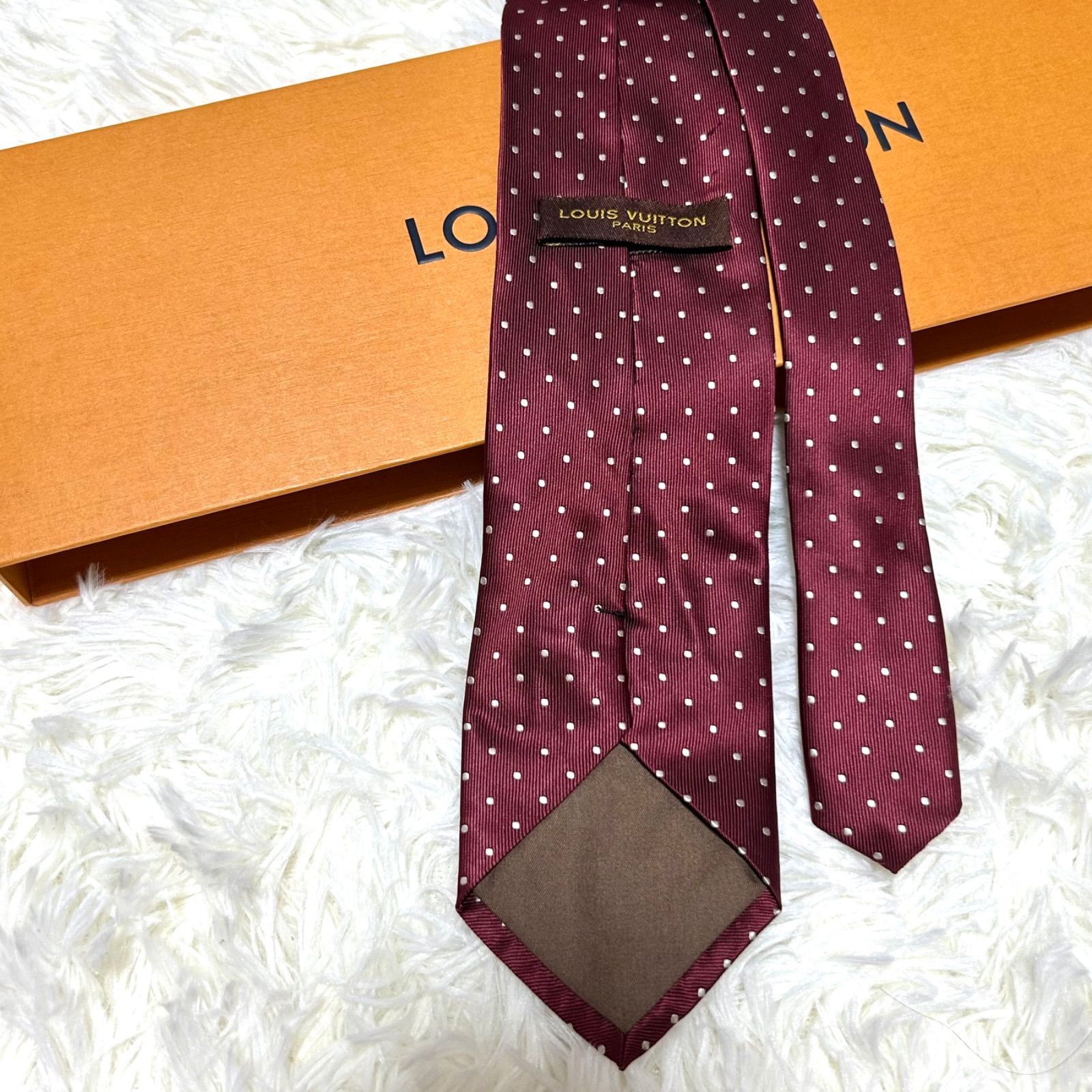 ルイヴィトン Louis Vuitton ネクタイ シルク100% ワインレッド ルイヴィトン Louis Vuitton ネクタイ シルク100% ボルドー