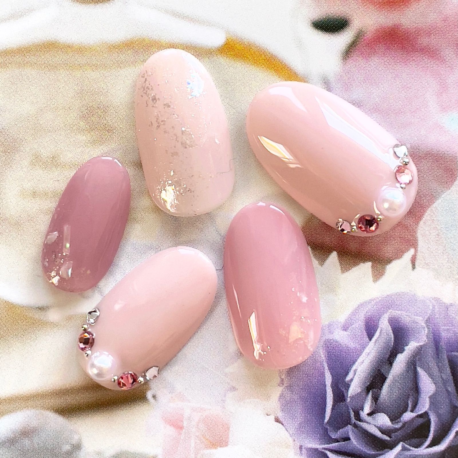 メルカリshops ふんわりキラキラ スノーシャイン ラインストーン ネイルチップ ブライダル