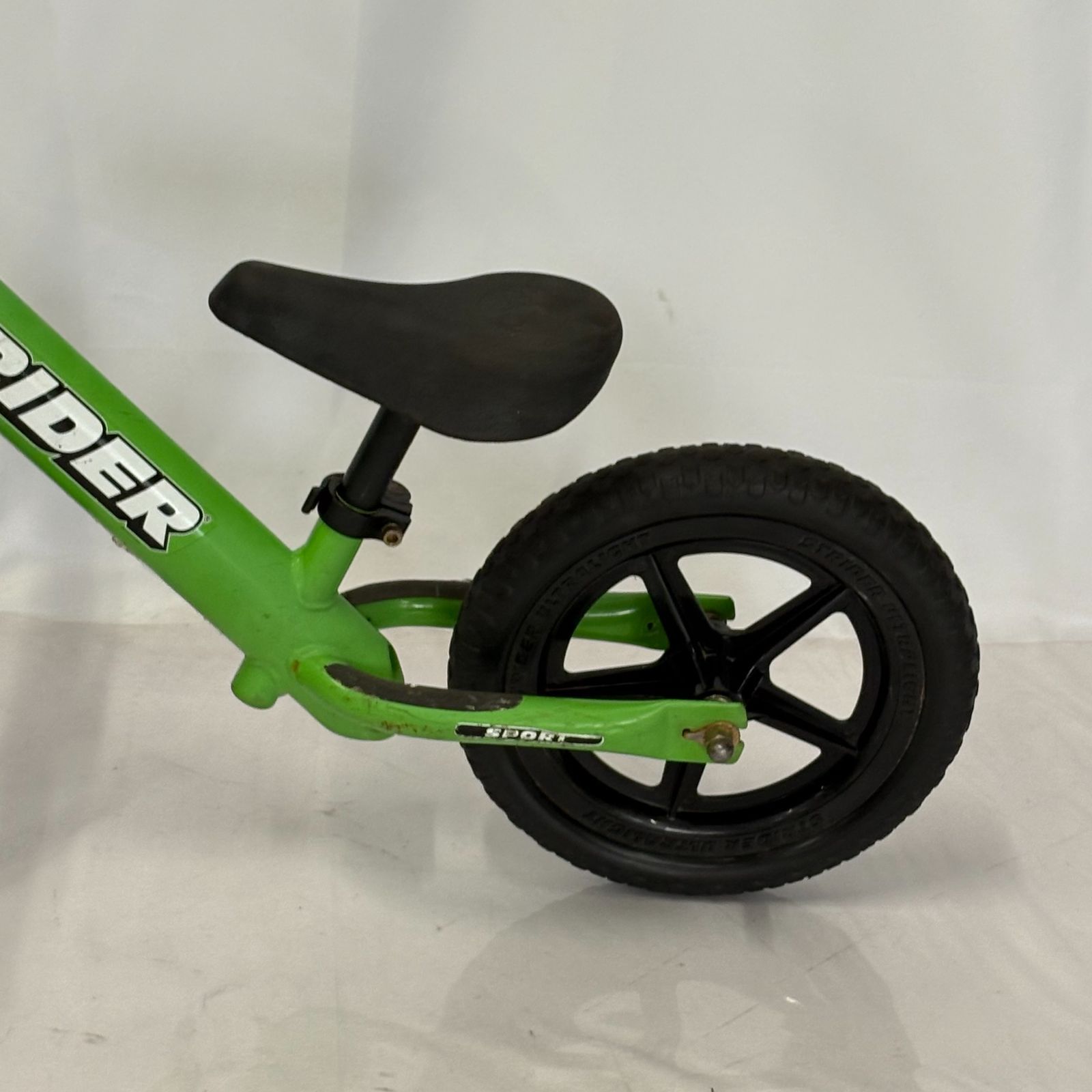 ストライダー STRIDER グリーン SPORT スポーツ 12インチ 卸売 STRIDER