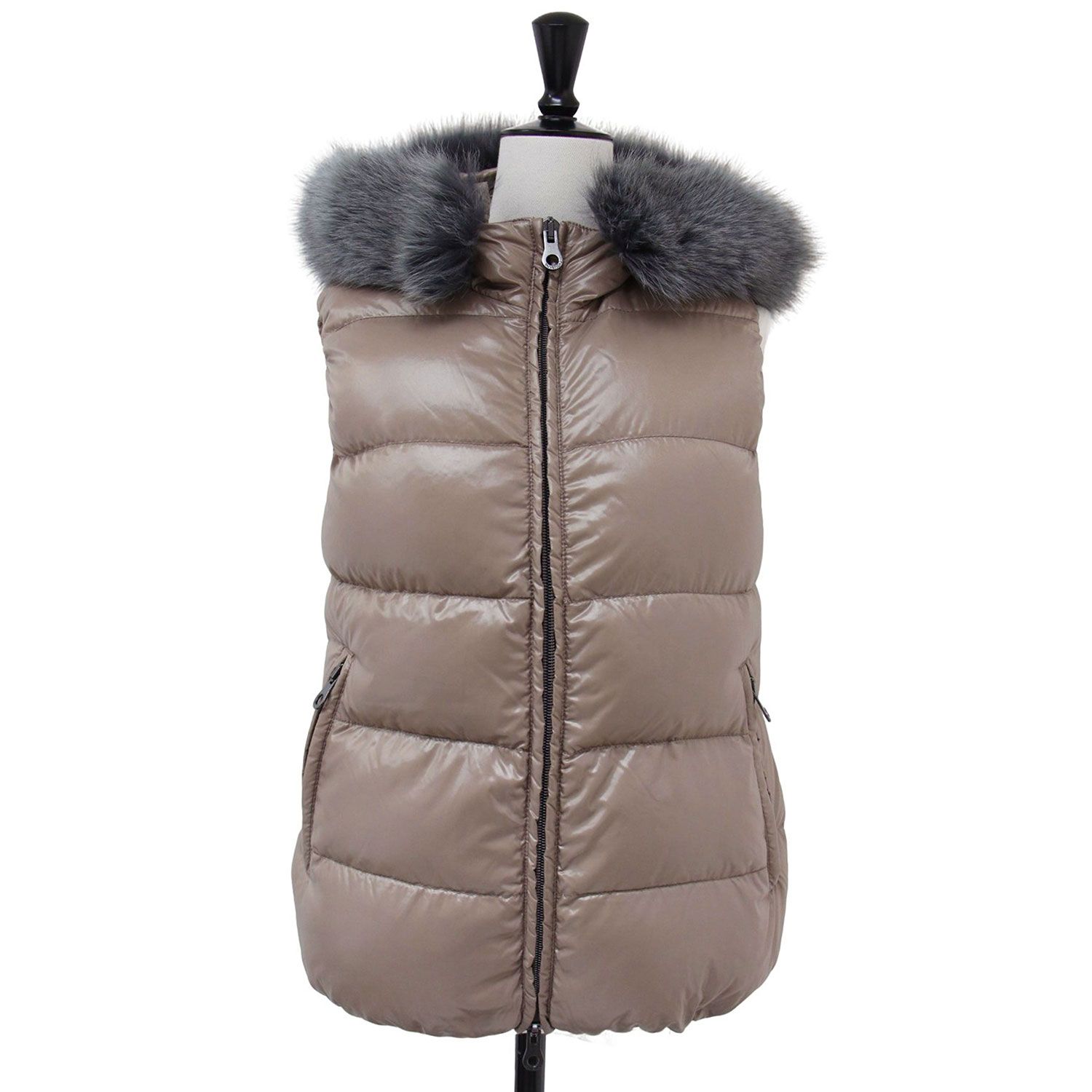 DUVETICA　デュベティカ　GOCCIA ダウンベスト　ファー取り外し可 DUVETICA デュベティカ GOCCIA ダウンベスト ファー取り外し可